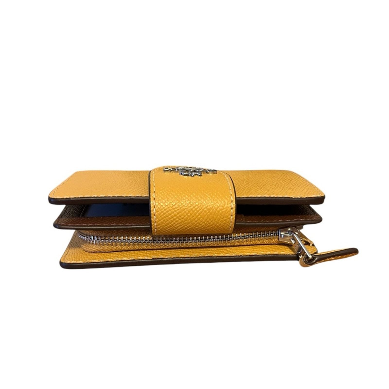Coach Nwt Coach Yellow Leather Corner Zip Wallet Size ONE SIZE - 3 Thumbnail
