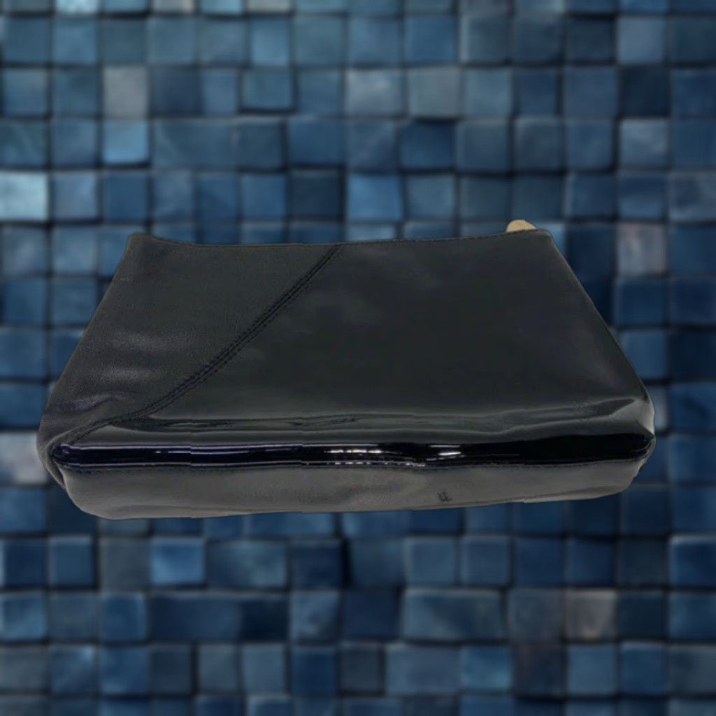 Yves Saint Laurent Yves Saint Laurent YSL Beauté Black Shinny Small Designer Handbag Women’s Clutch Size ONE SIZE - 1 Thumbnail