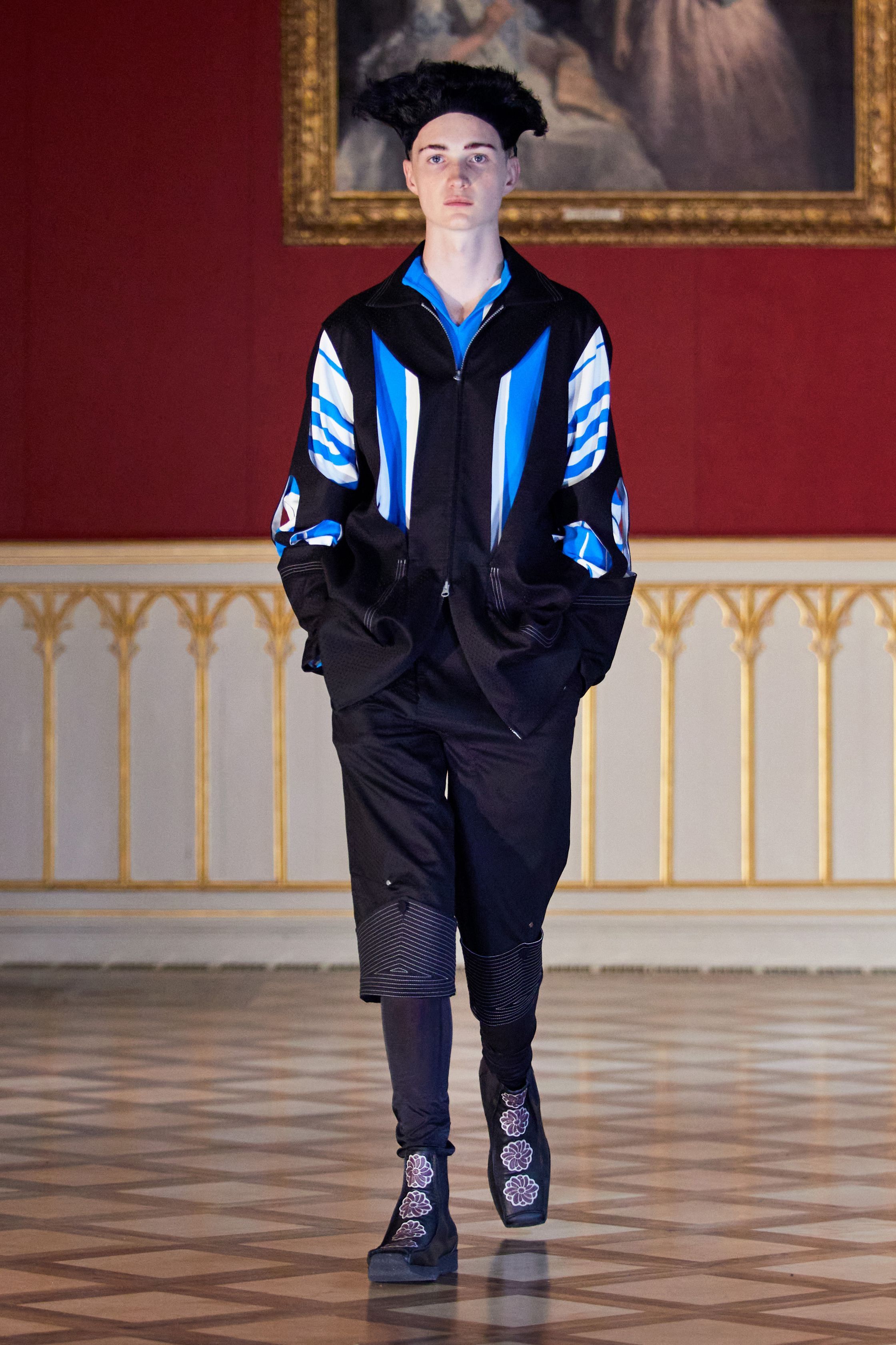 Kiko Kostadinov Kiko Kostadinov SS21 'Hydra' Cut Out Shell Jacket Black Size US L / EU 52-54 / 3 - 1 Thumbnail