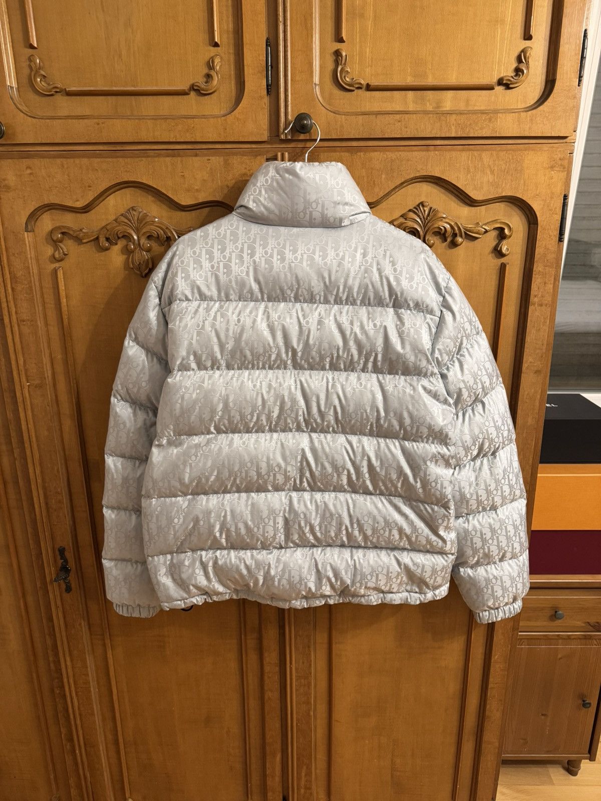 Dior *NEW* Dior Oblique Puffer Jacket Silver Size US M / EU 48-50 / 2 - 2 Thumbnail