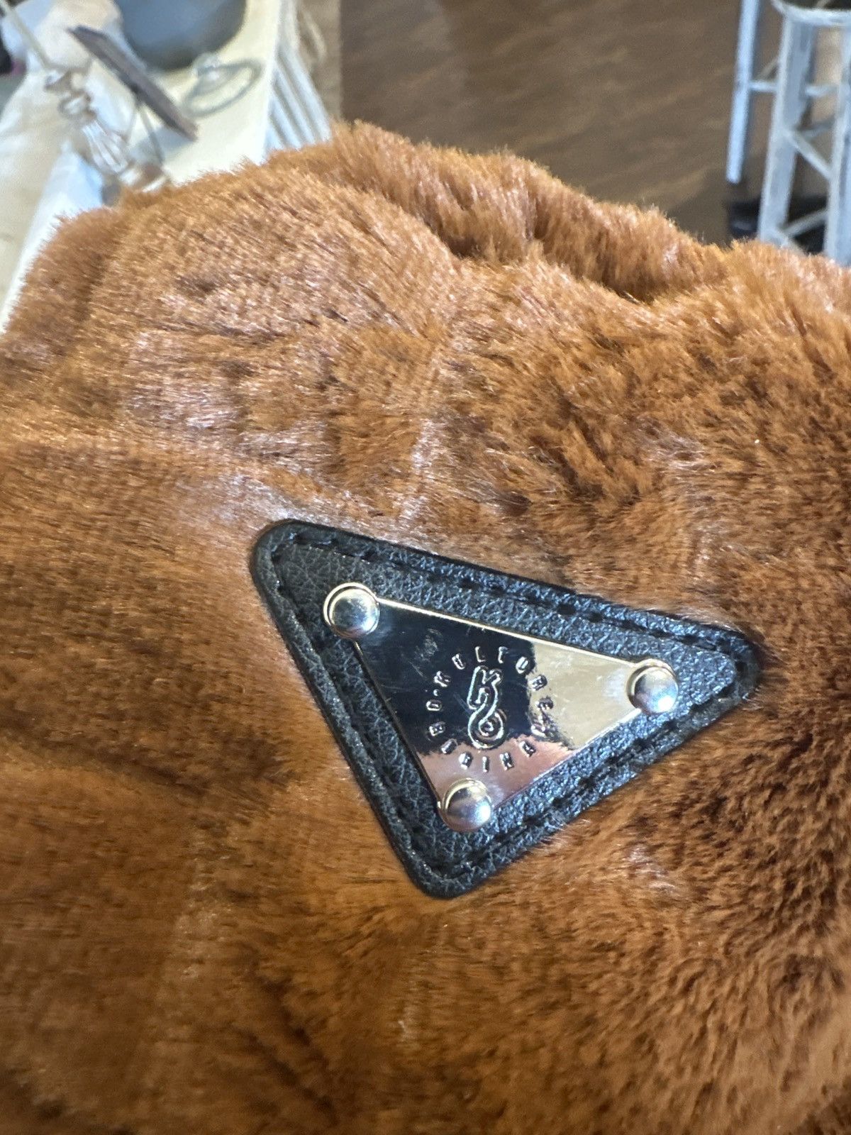 Other Kulture original fur bucket hat Size ONE SIZE - 2 Thumbnail