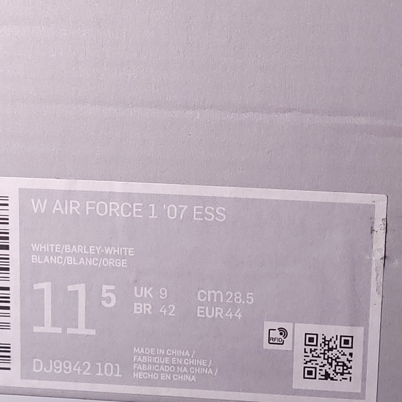 Nike Nike Air Force 1 '07 ESS Shoe Womens Size 11.5 DJ9942-101 Size US 11.5 / IT 41.5 - 9 Thumbnail