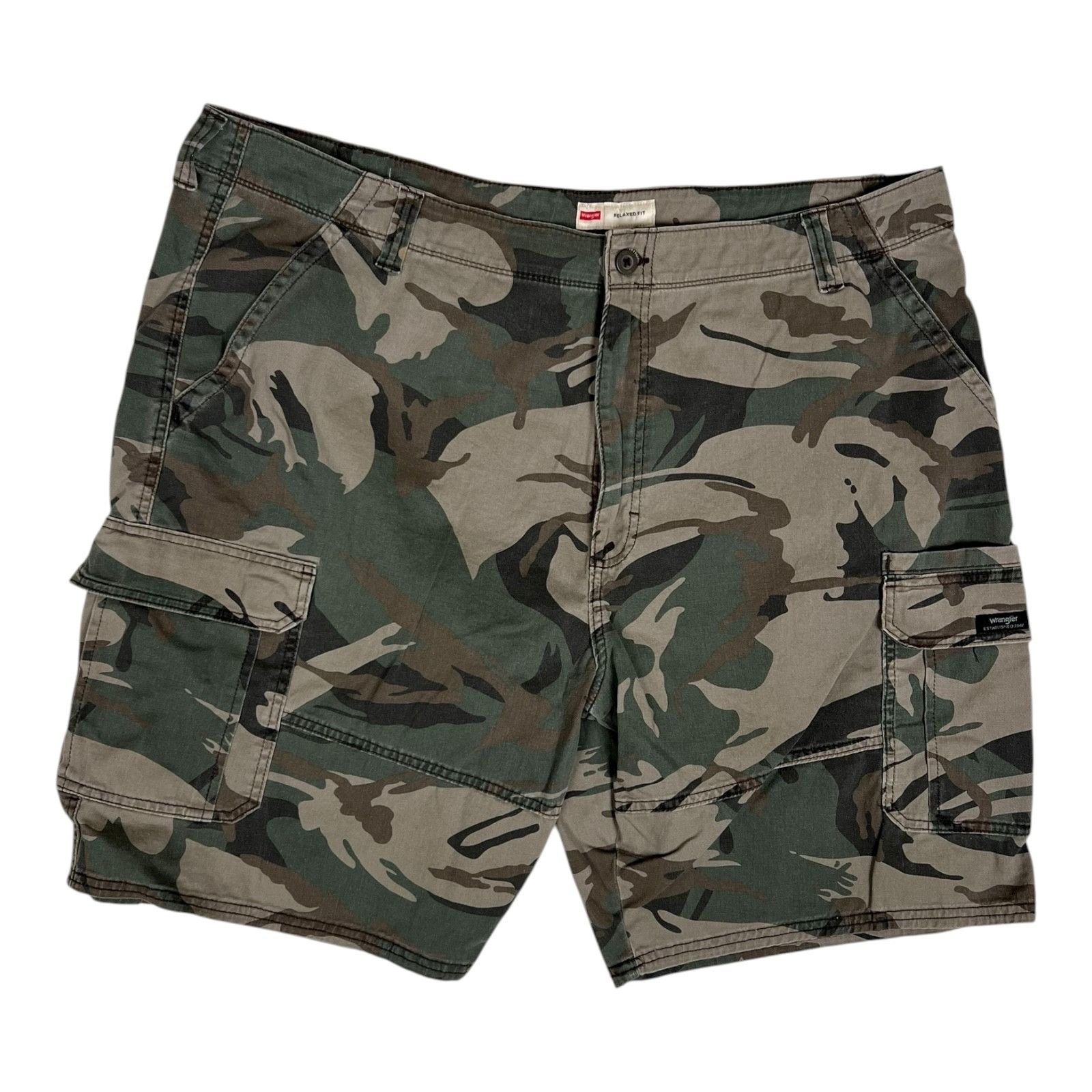 Wrangler Wrangler Shorts Mens 42 Green Camo Ripstop Cargo Stretch 10 Size US 42 / EU 58 - 1 Thumbnail