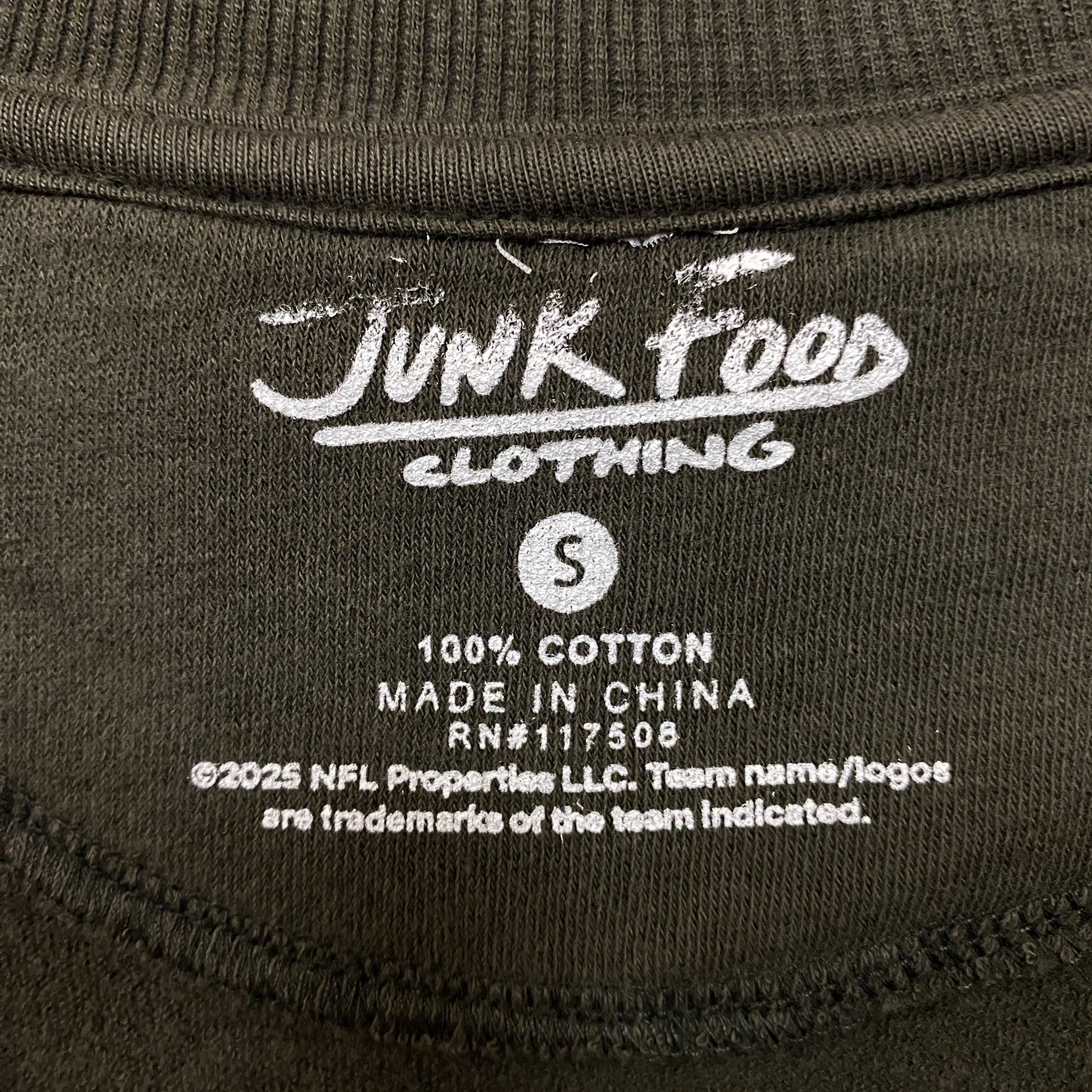 Junk Food Junk Food Clothing Philadelphia Eagles Crop Crewneck Sweatsh Size S / US 4 / IT 40 - 4 Thumbnail