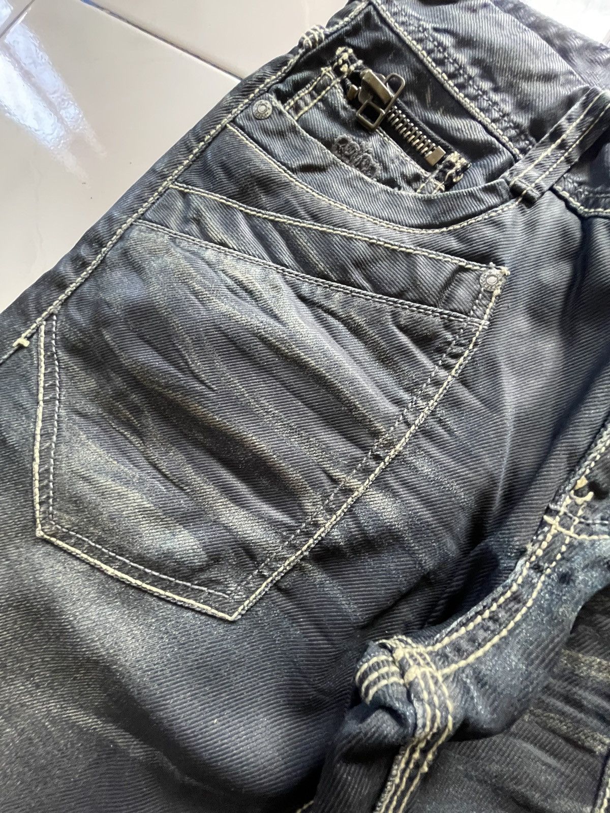 GOSTAR DE FUGA × semanticdesign Urban Craft Waxed Coated Contrast Triple Stitch Jeans Size US 30 / EU 46 - 11 Thumbnail