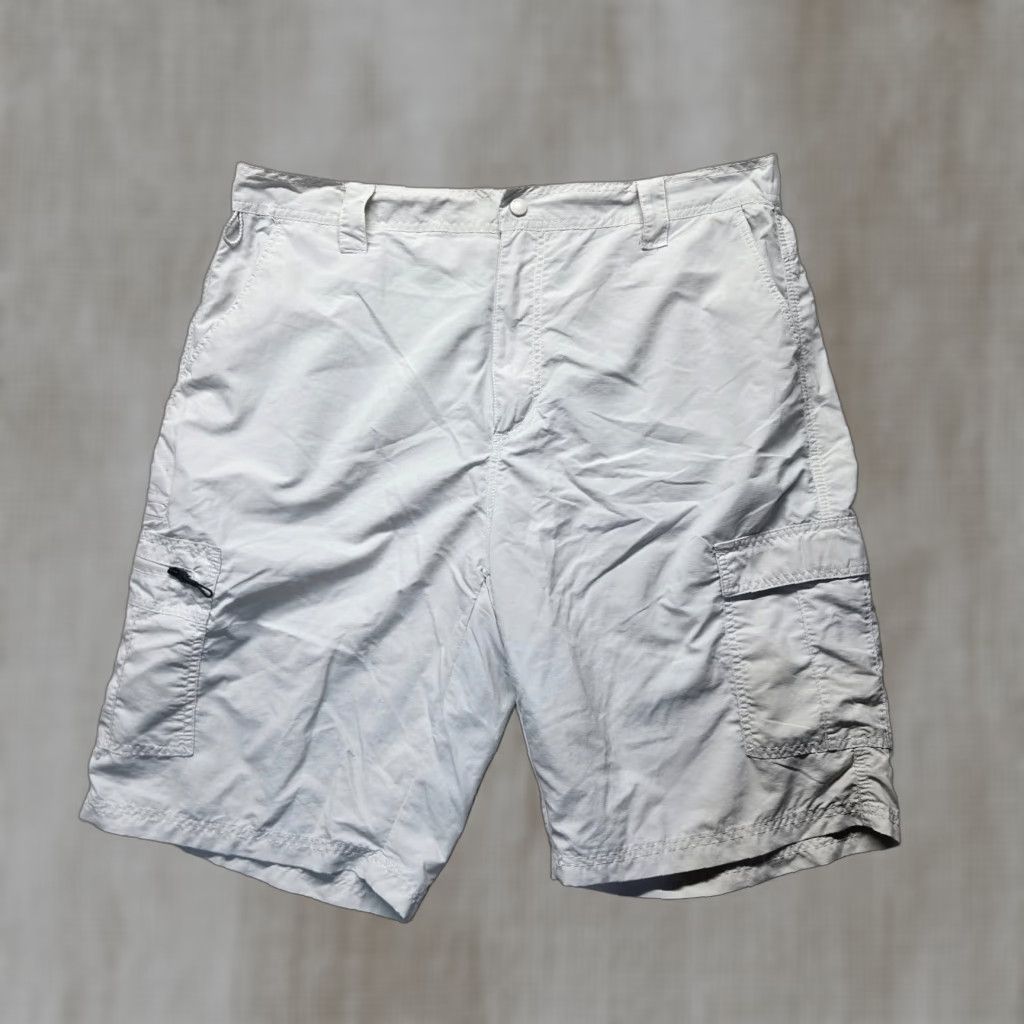 Vintage VINTAGE Ocean & Coast Cargo Shorts Men Adult Size 38 Beige Canvas High Rise Casual Summer Size US 38 / EU 54 - 1 Thumbnail