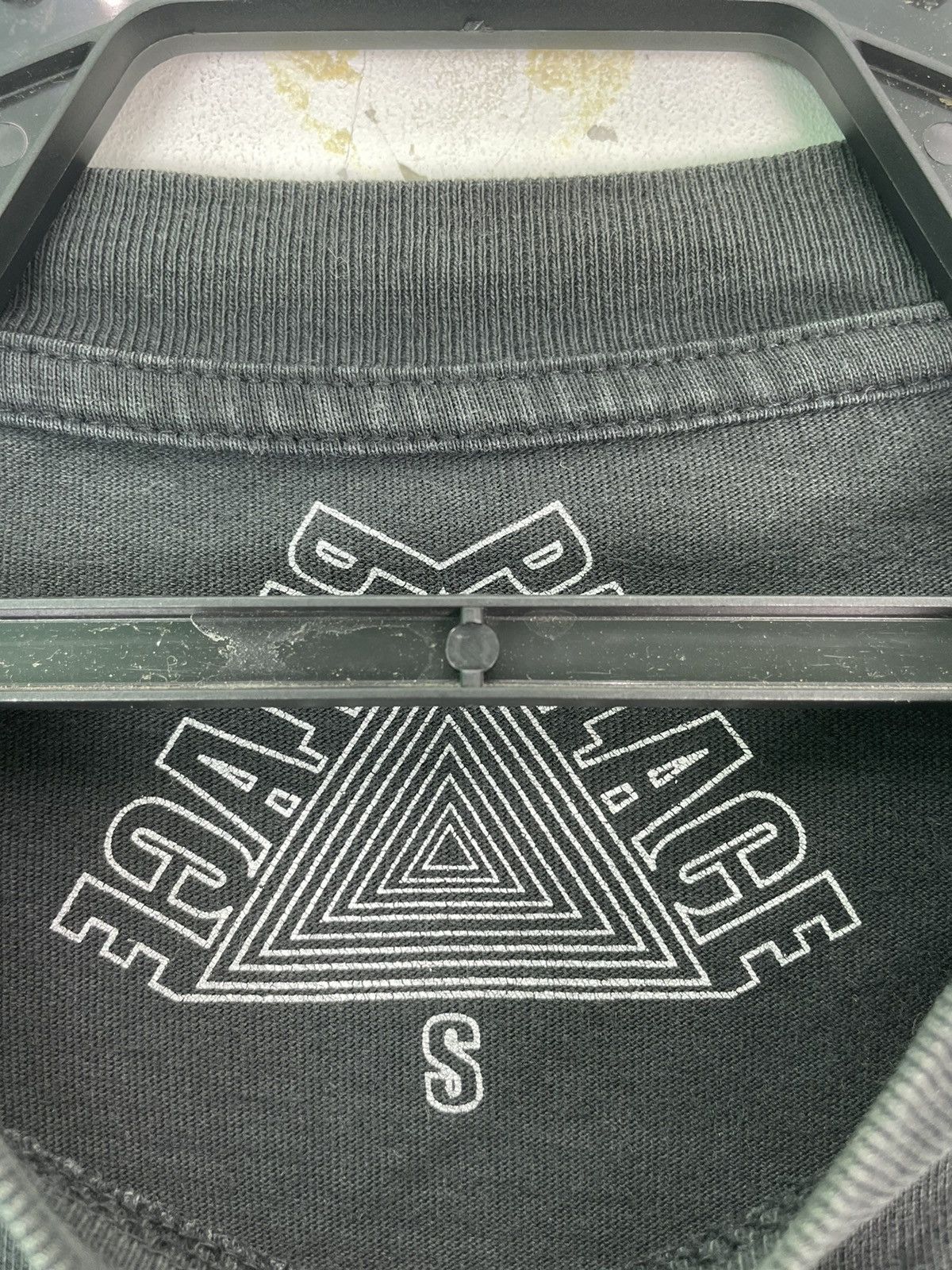 Palace Rare Palace Skateboard split logo design shirt Size US S / EU 44-46 / 1 - 5 Thumbnail