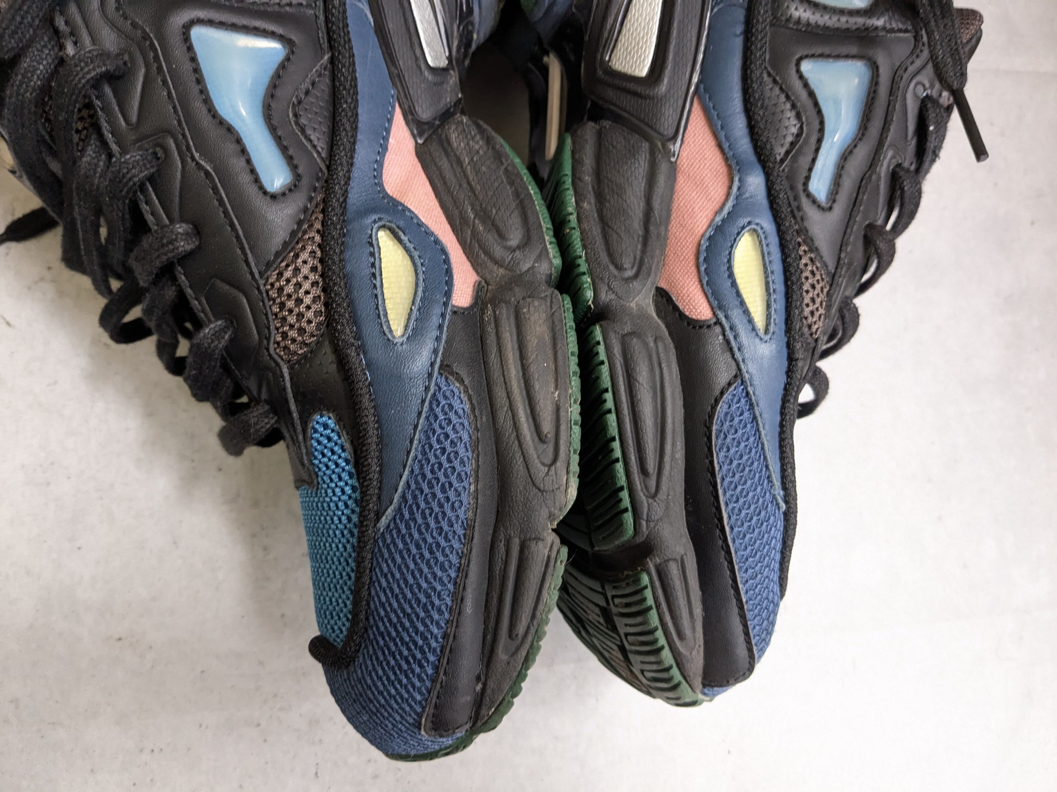 Adidas × Raf Simons Raf Simons Ozweego 2 Black Blue Size US 10.5 / EU 43-44 - 10 Thumbnail