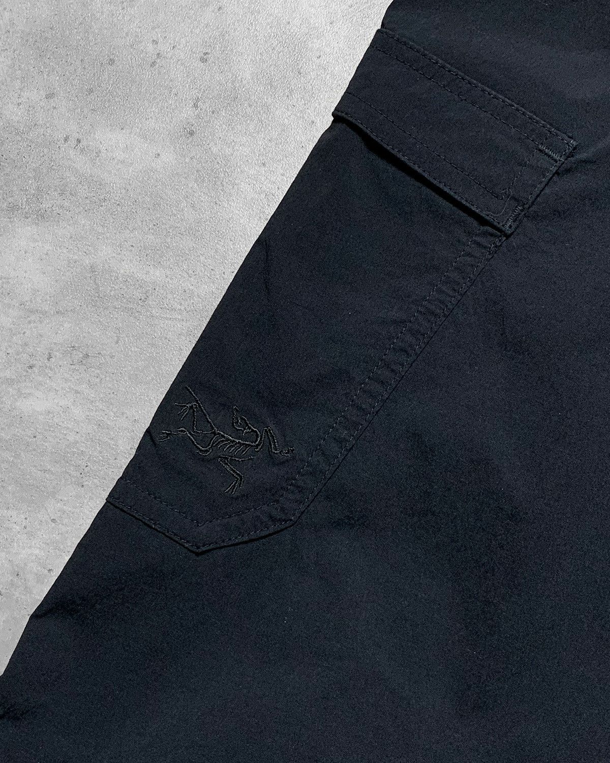 Arc'teryx Arc'Teryx Vintage Cargo Pants - 10 Size 32" / US 10 / IT 46 - 2 Thumbnail
