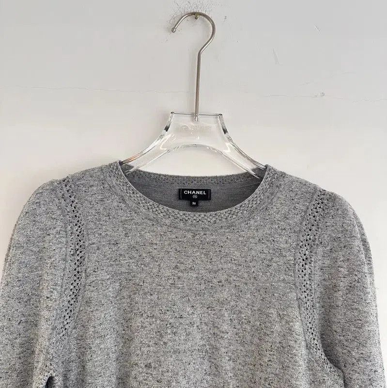 Chanel Chanel Gray Long Sleeve Pullover Sweater . Size S / US 4 / IT 40 - 2 Thumbnail