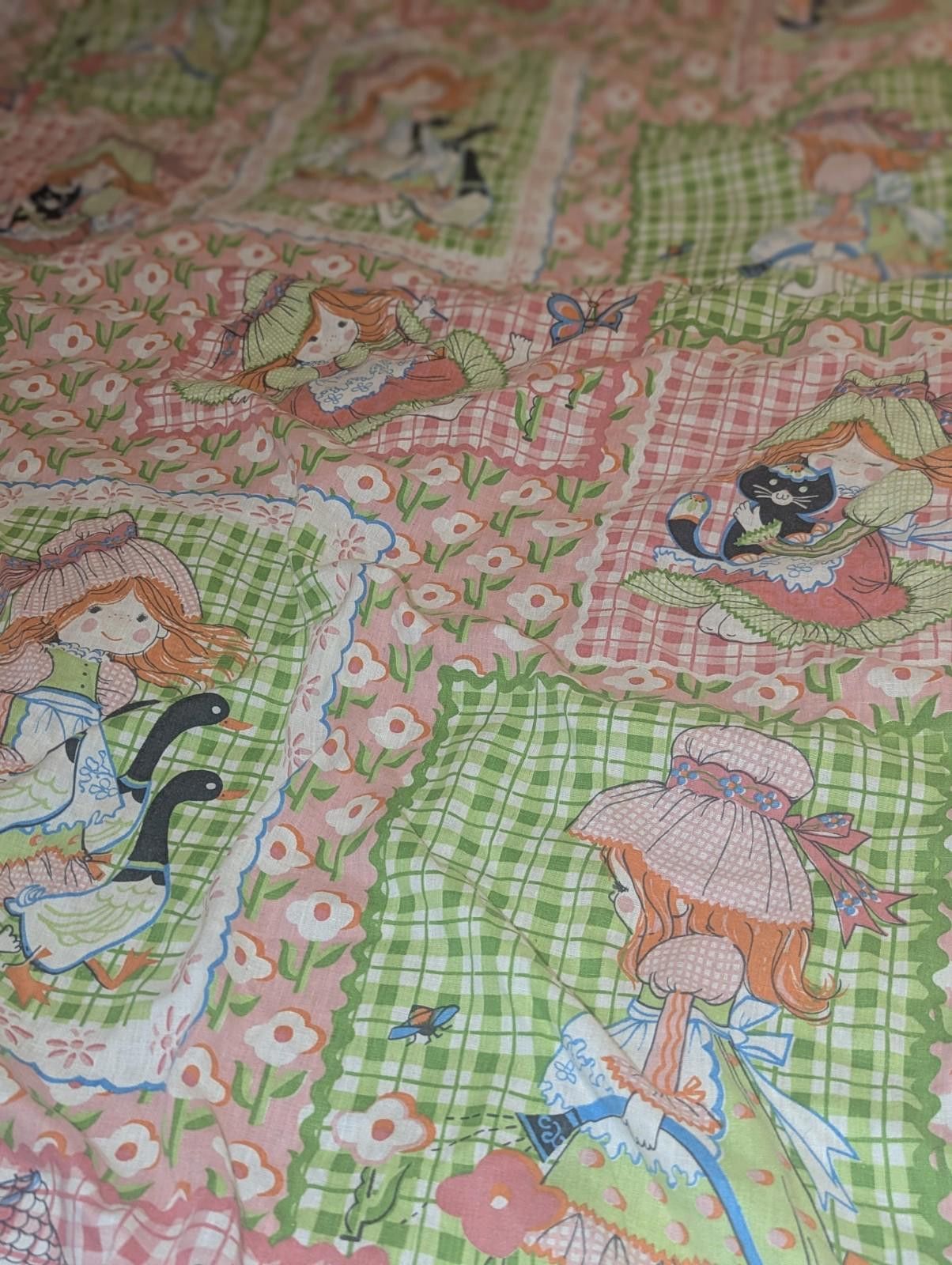 Sears VTG 70s Sears Pink Holly Hobbie Twin Comforter w/Dust Ruffle Size ONE SIZE - 5 Thumbnail