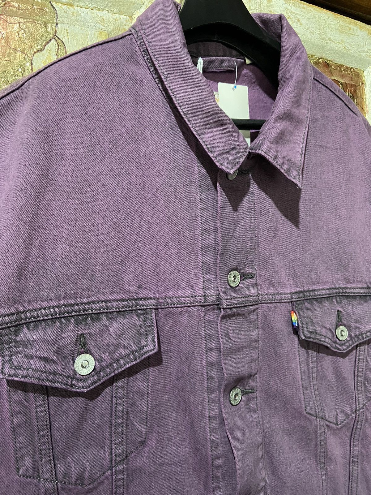 Levi's NEW LEVIS BIG E LIBERATION TRUCKER VEST PRIDE SIZE XL Size US XL / EU 56 / 4 - 3 Thumbnail