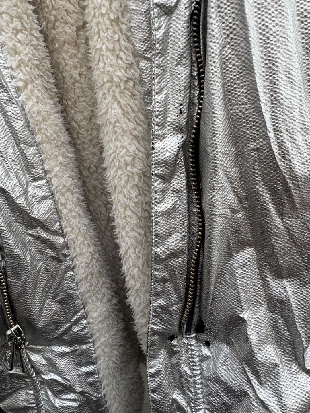 Fear of God × Nike Nike x Fear Of God Parka Jacket Metalic Silver Coat Bomber Size US L / EU 52-54 / 3 - 8 Thumbnail