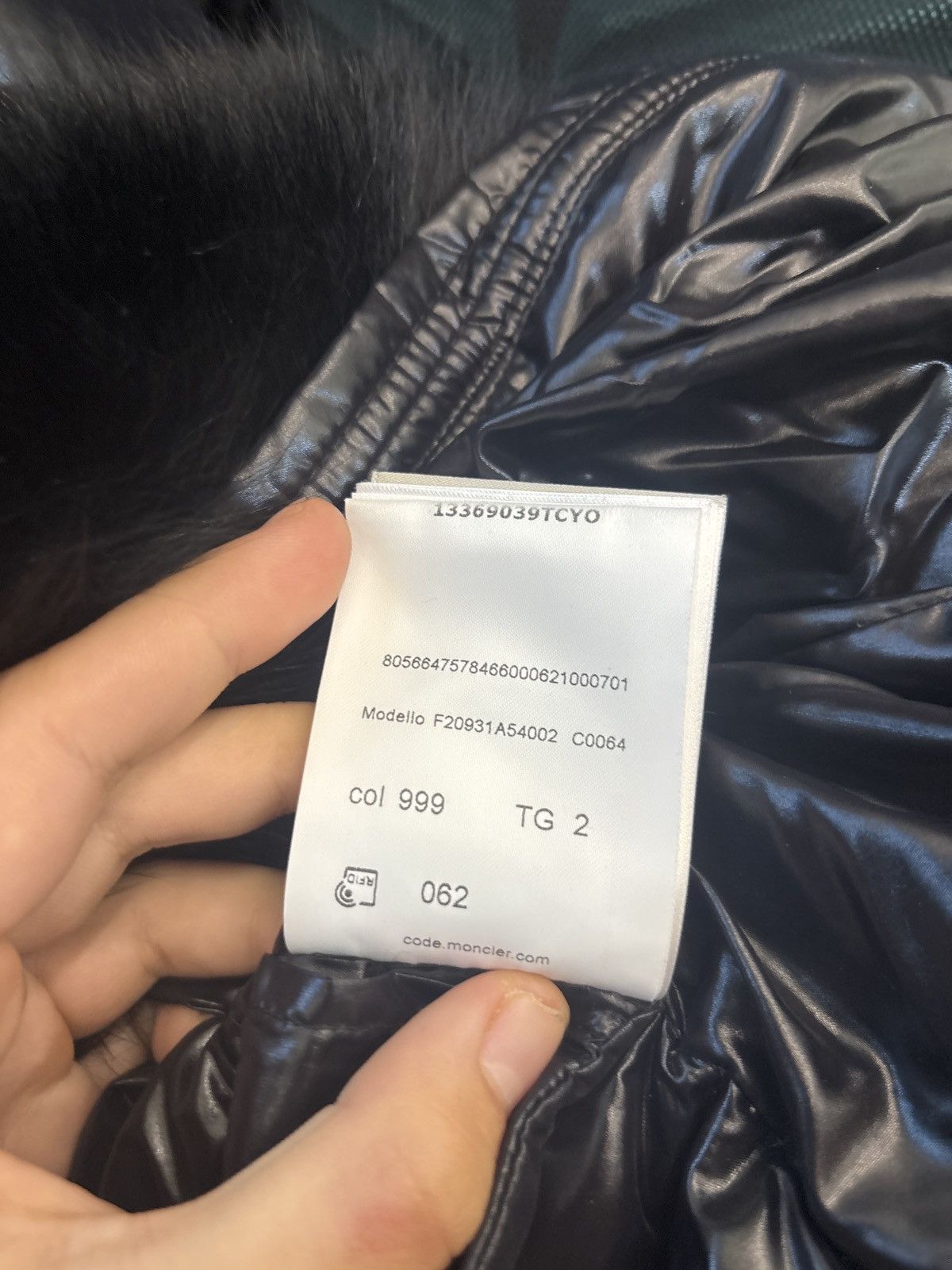 Moncler Moncler Bady Fur Real fur Jacket Size XS / US 0-2 / IT 36-38 - 14 Thumbnail