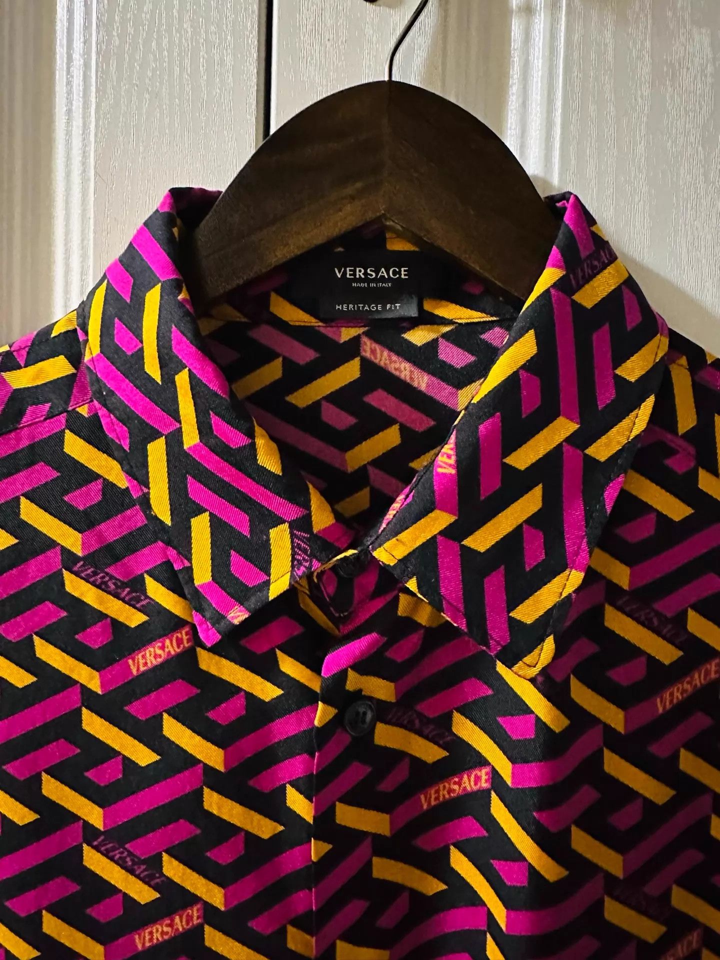 Versace Versace Runway Limited Silk Shirt New Greca L 99New Size US M / EU 48-50 / 2 - 3 Thumbnail