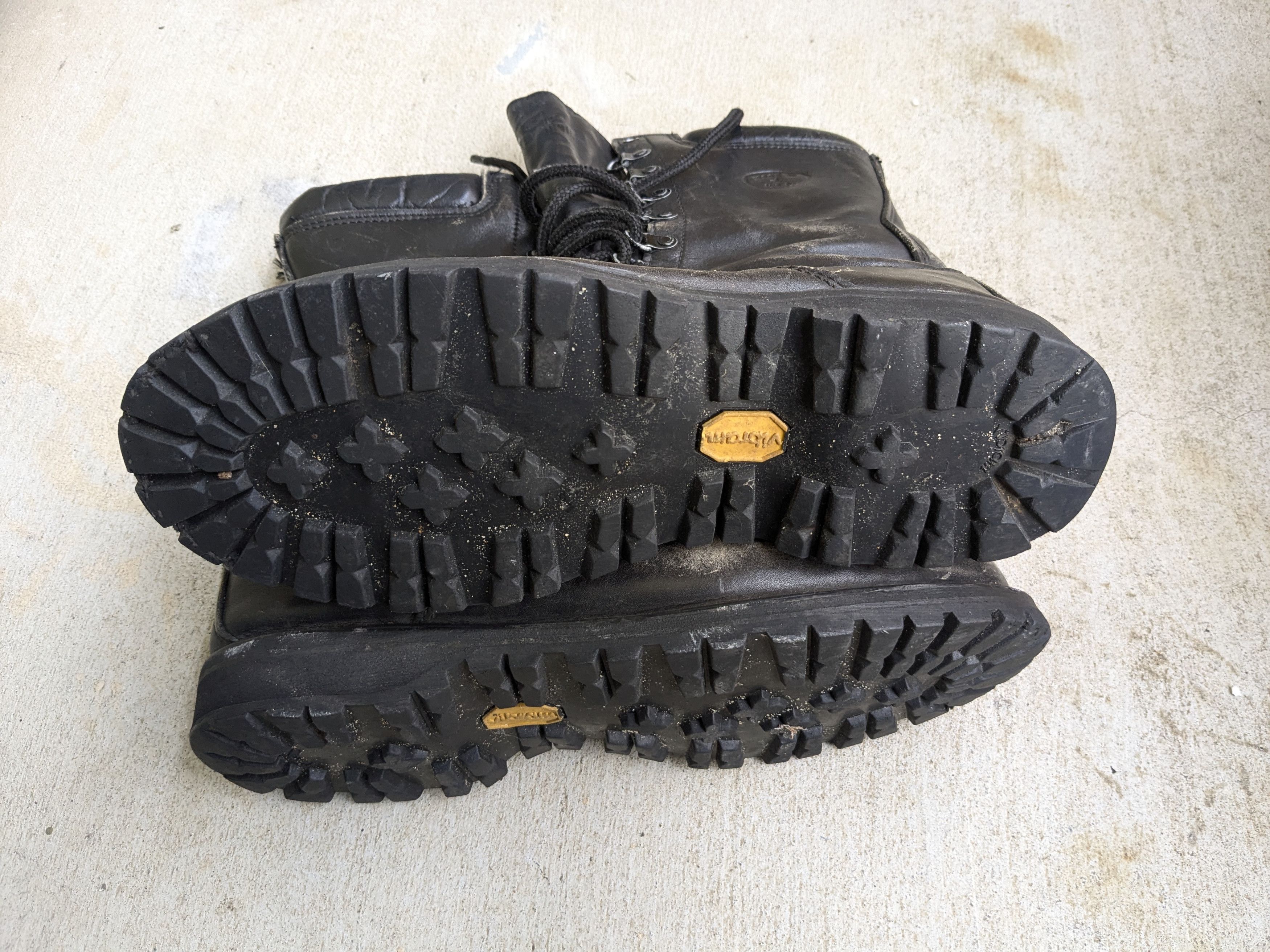 Genuine Leather × Vintage Vintage Boots Black Leather 10 Wide Work Rubber Combat Size US 10 / EU 43 - 16 Thumbnail