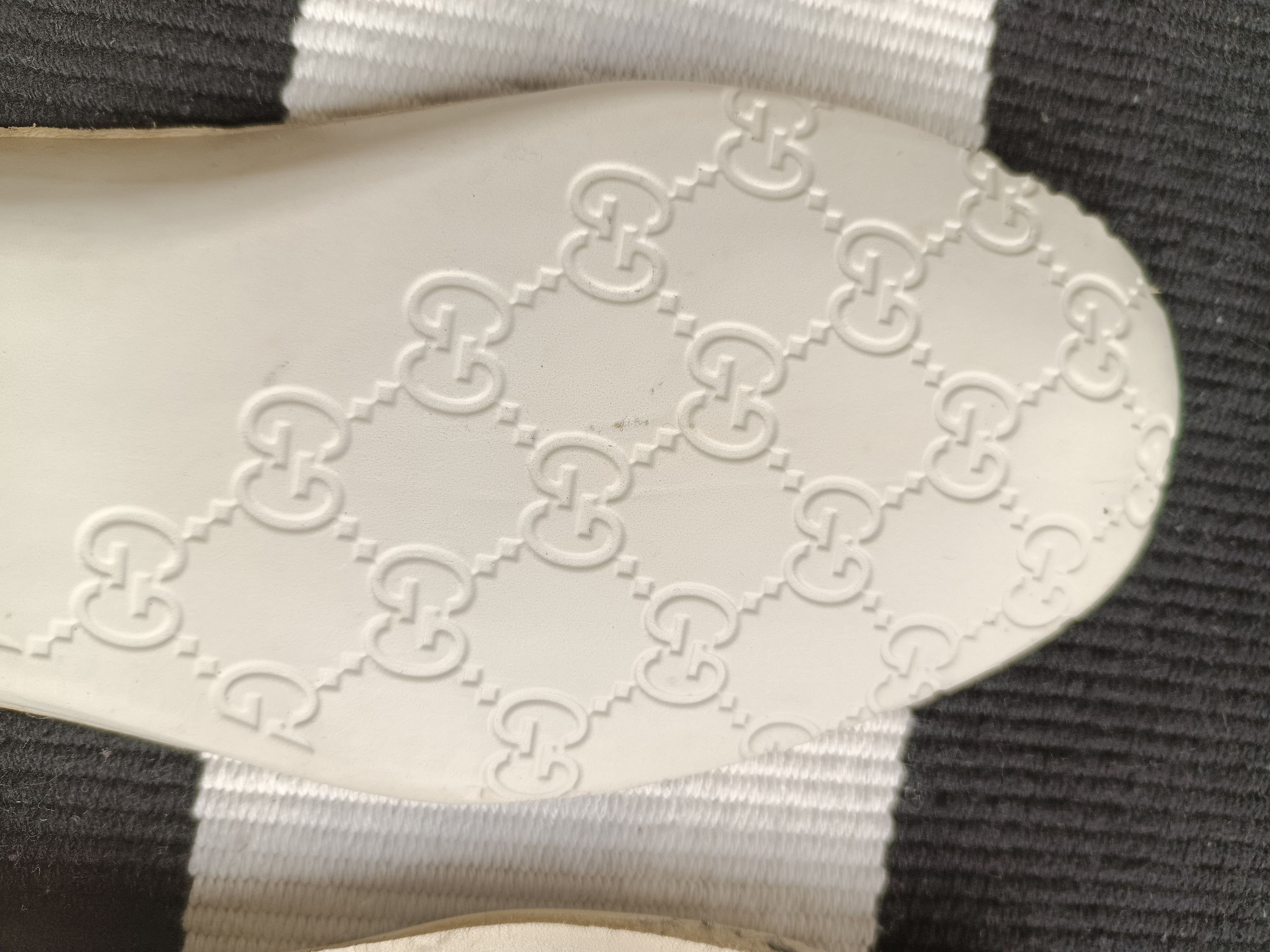 Gucci Gucci Rhyton Square Logo Size US 9 / EU 42 - 14 Thumbnail