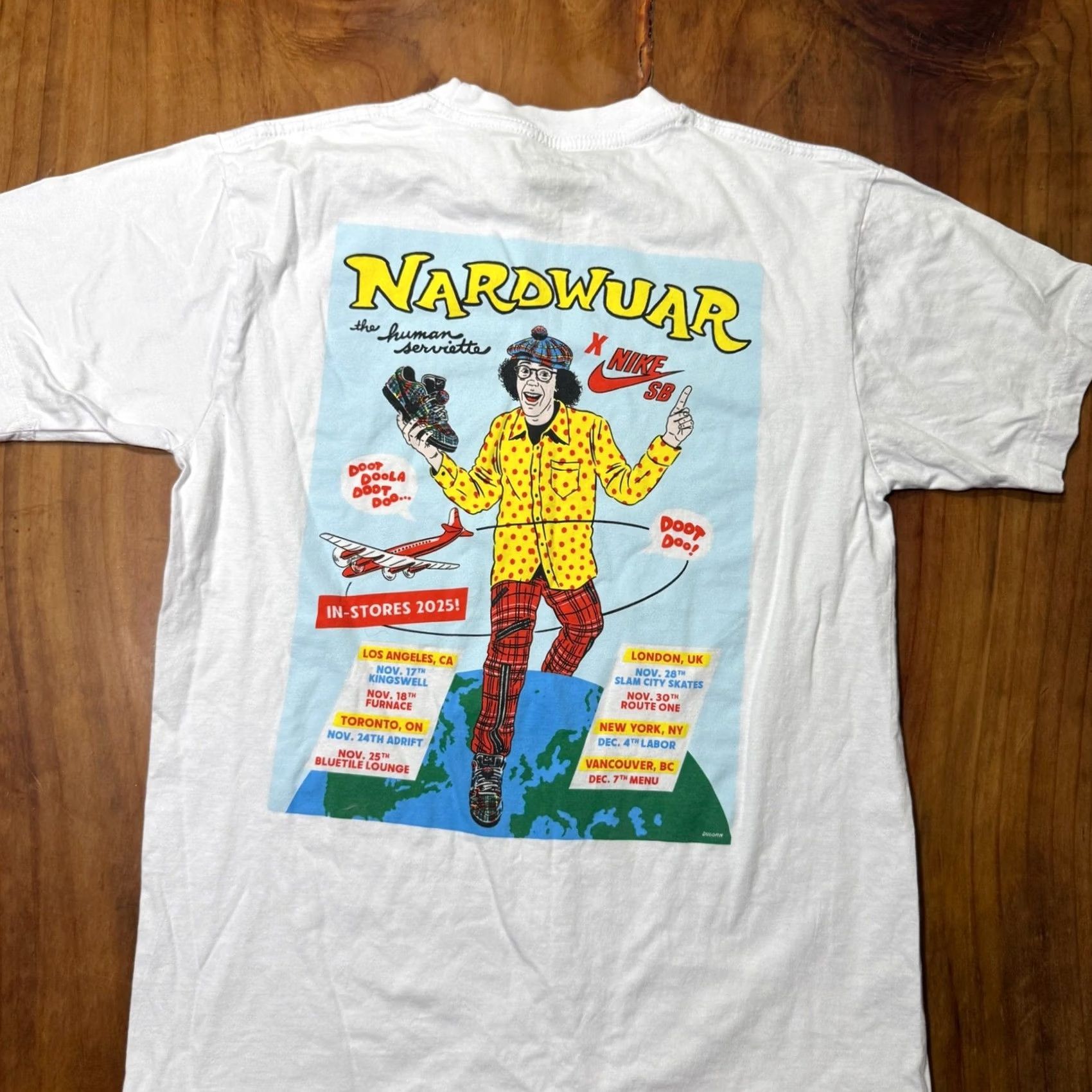 Nike RARE Nike SB Nardwuar T-Shirt Medium White Cotton Crew neck Limited Edition S/S EE1 Men M Size US M / EU 48-50 / 2 - 6 Thumbnail