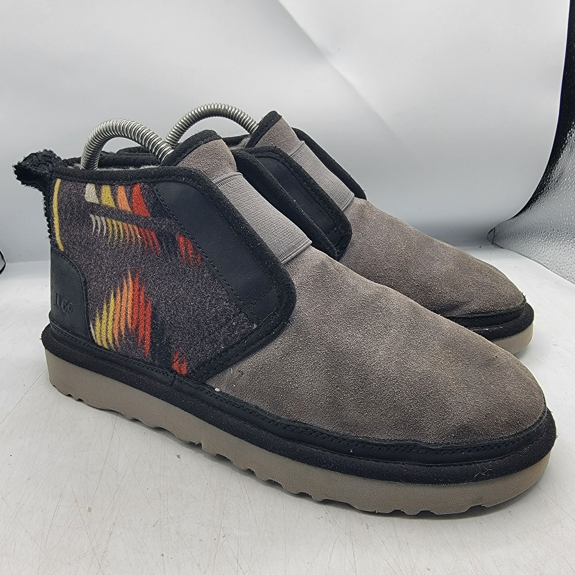 UGG Neumel Flex Woodmont Mens Gray Black Chukka Ankle Boot