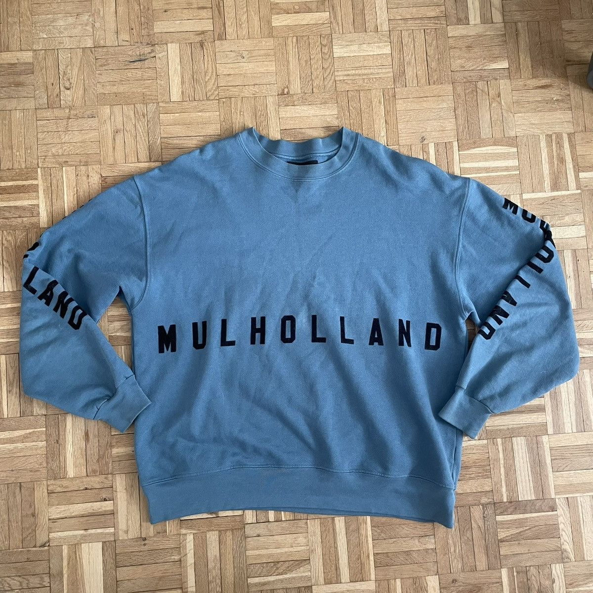 Yeezy Yeezy Season 5 Mulholland Runway Invitation Sweatshirt Size US L / EU 52-54 / 3 - 1 Thumbnail