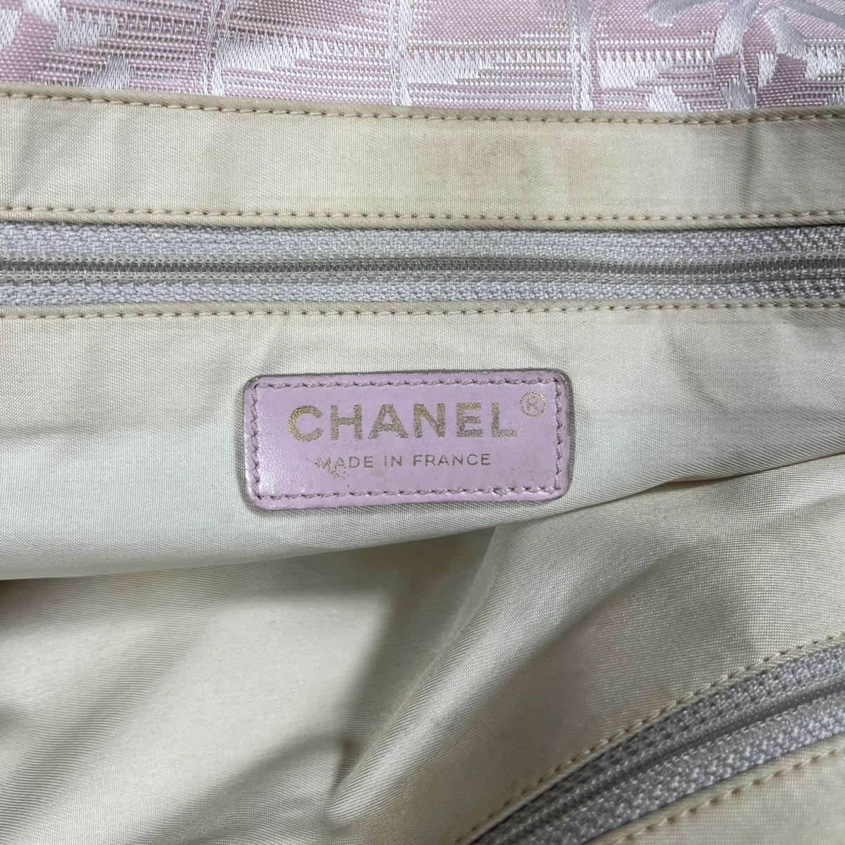 Chanel CHANEL ALIGNE PINK TRAVEL LINE NYLON TOTE BAG HAND BAG RARE Size ONE SIZE - 21 Thumbnail