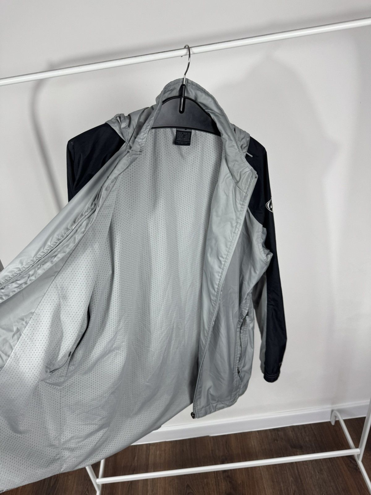 Nike Vintage Nike Manchester United Windbreaker Jacket Grey M Size US M / EU 48-50 / 2 - 11 Thumbnail