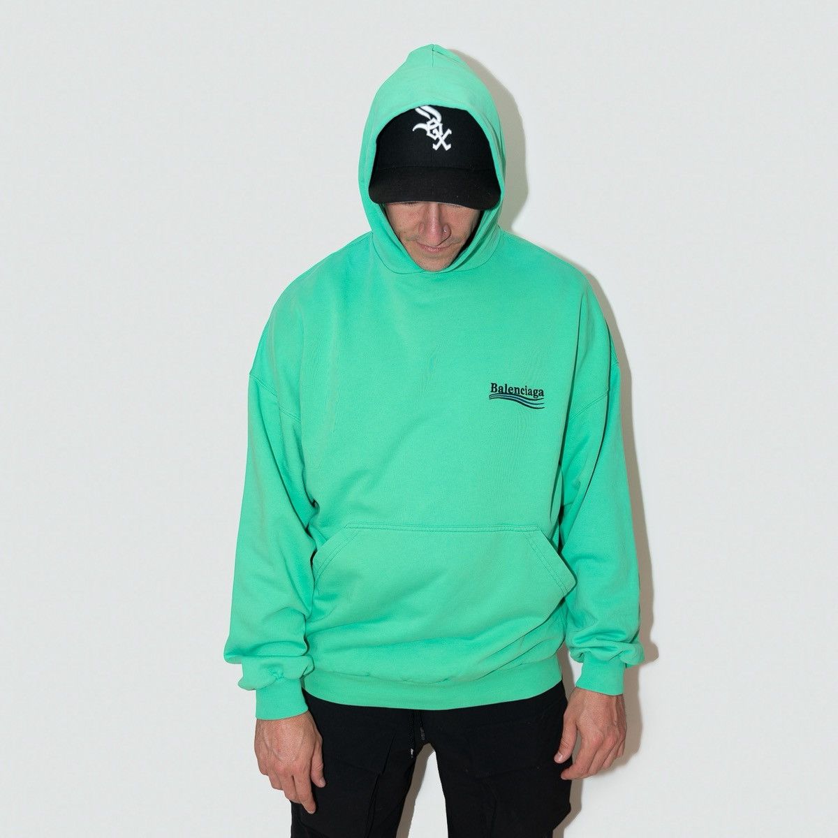Balenciaga Balenciaga Political Campaign Hoodie Size US S / EU 44-46 / 1 - 1 Thumbnail