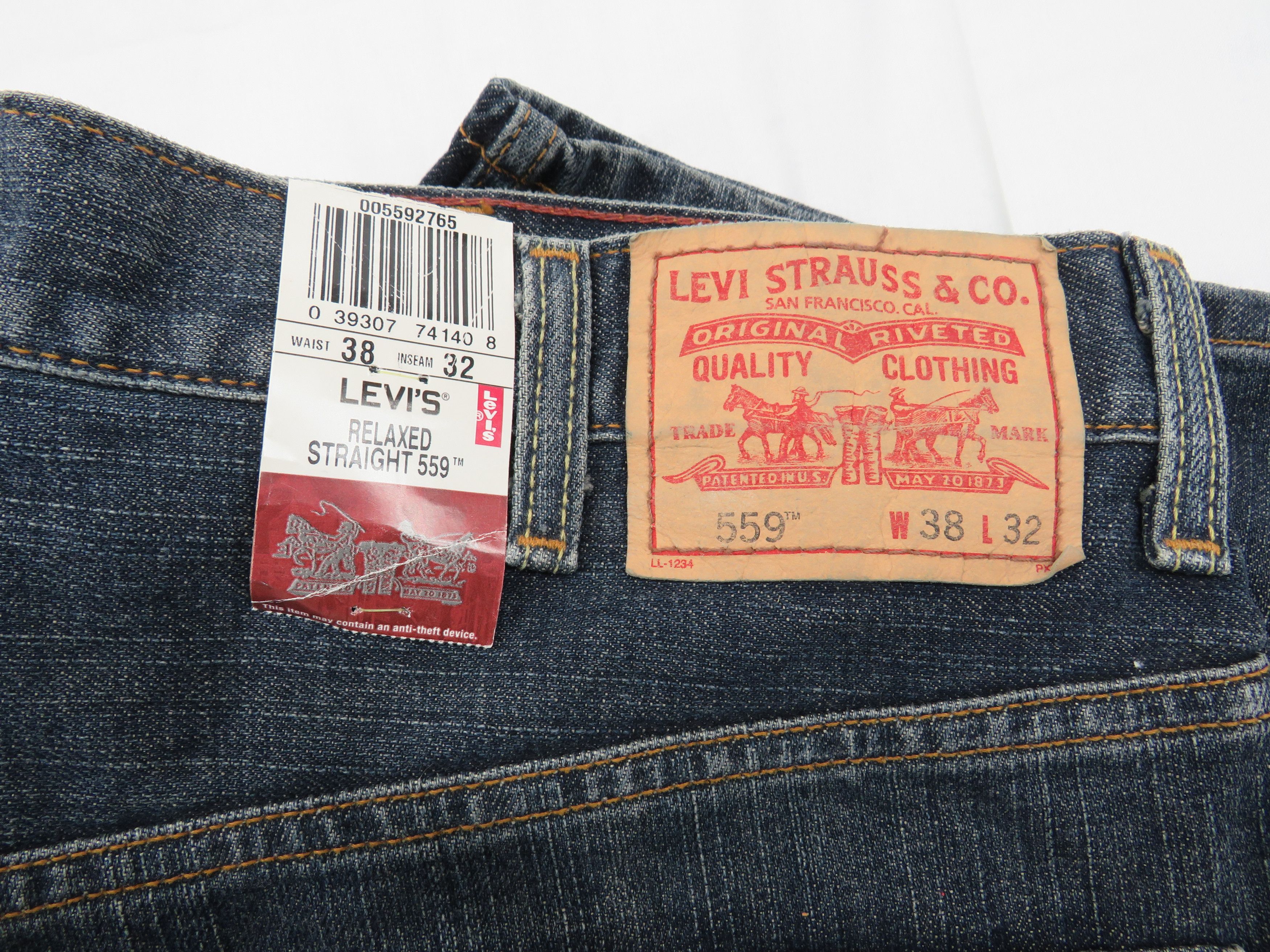 Levi's men's jeans 500 series
