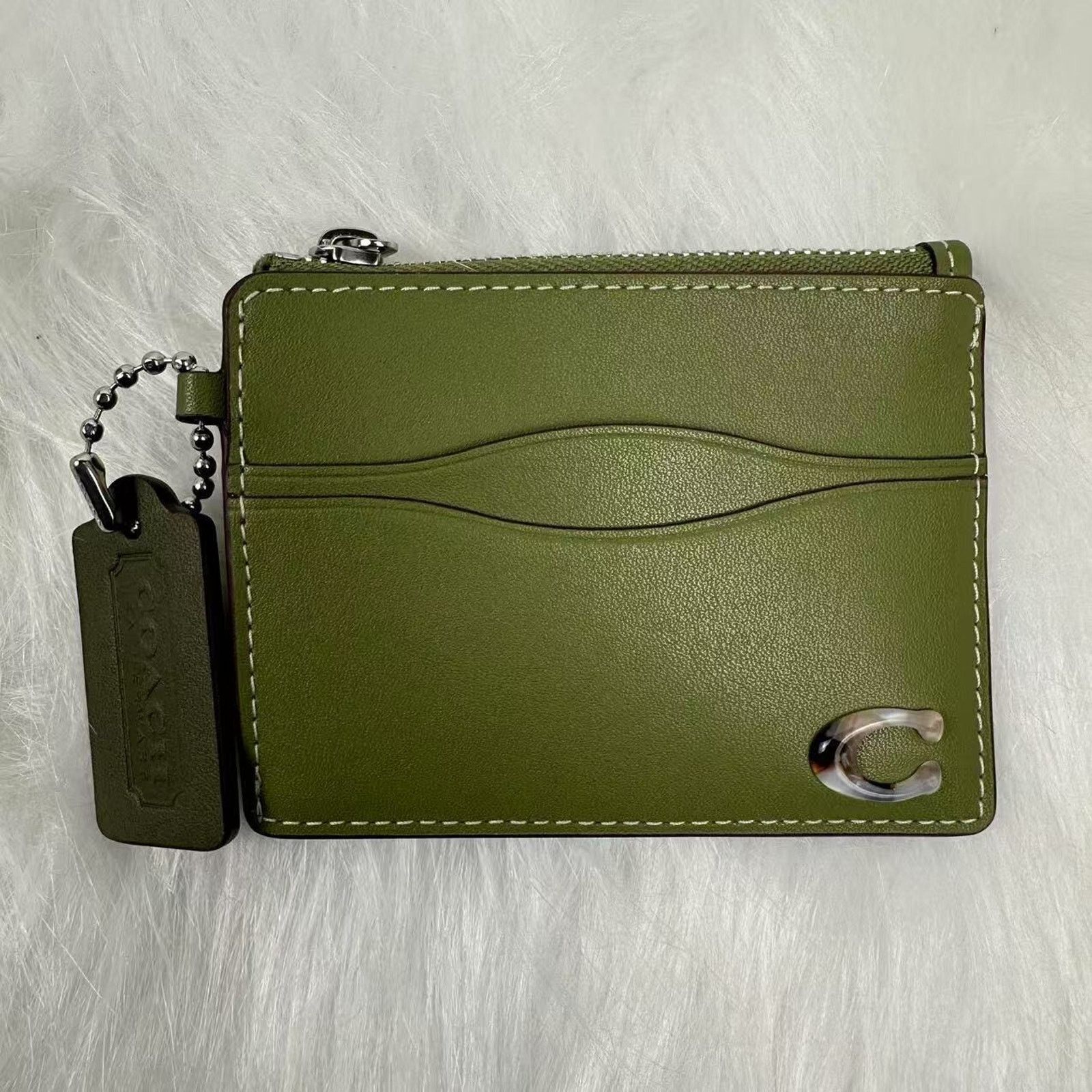 【COACH】Accordion Zip Wallet/Hunter Green NWT Coach Accordion Zip Around Wallet Stone Turquoise