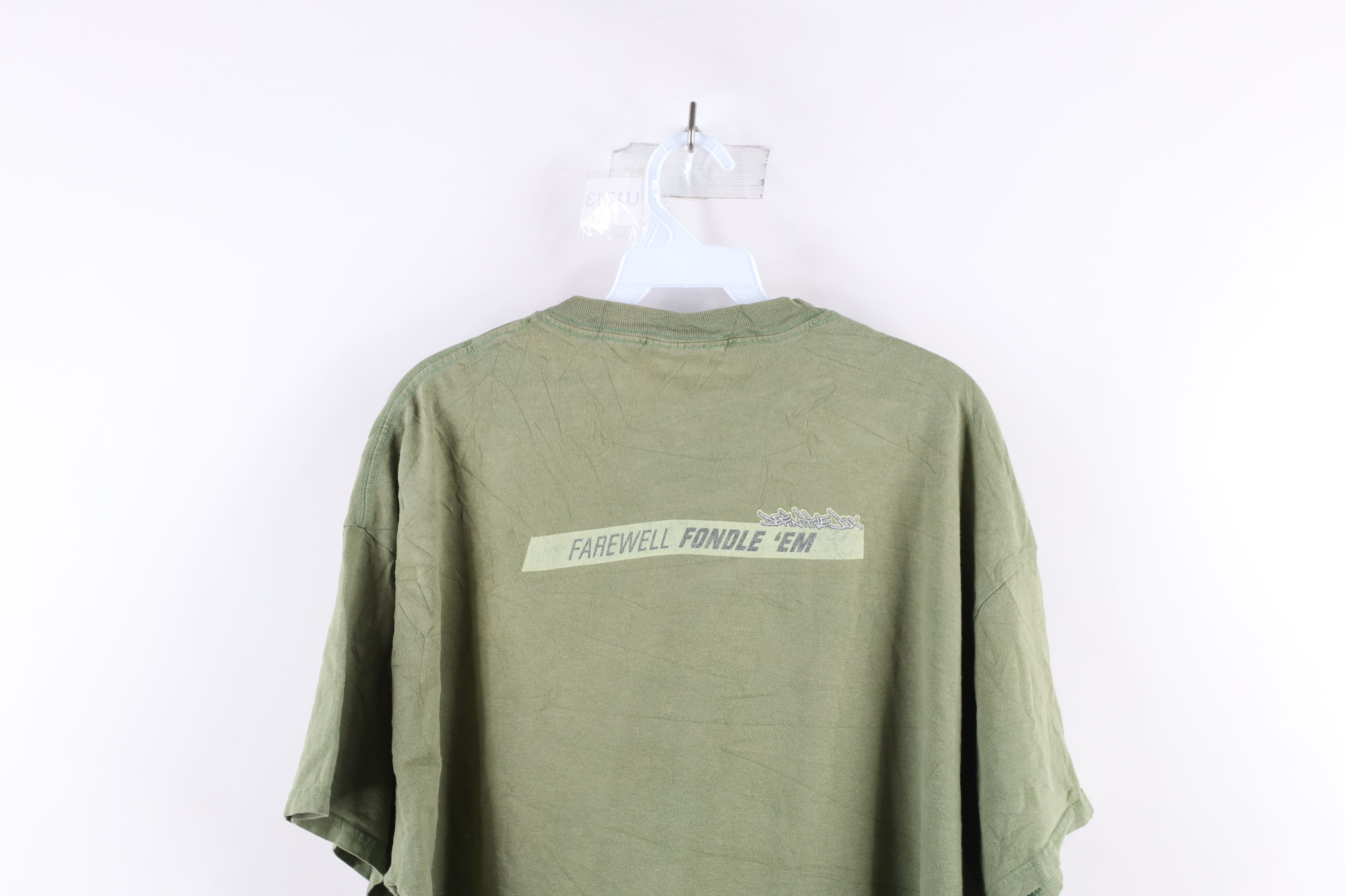 Vintage Vintage Y2K 2001 Fondle Em Records Farewell Tour T-Shirt Size US XL / EU 56 / 4 - 10 Thumbnail