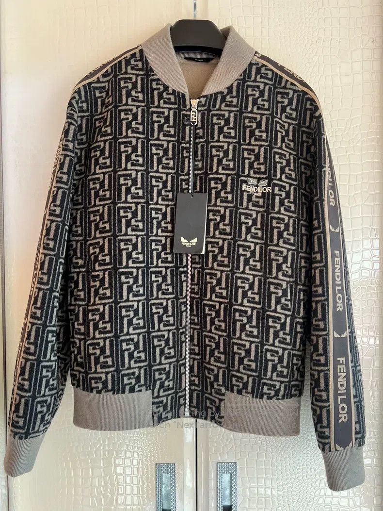 Fendi Fendi Little monster sub-line classic FF old flower full l Size US M / EU 48-50 / 2 - 1 Thumbnail