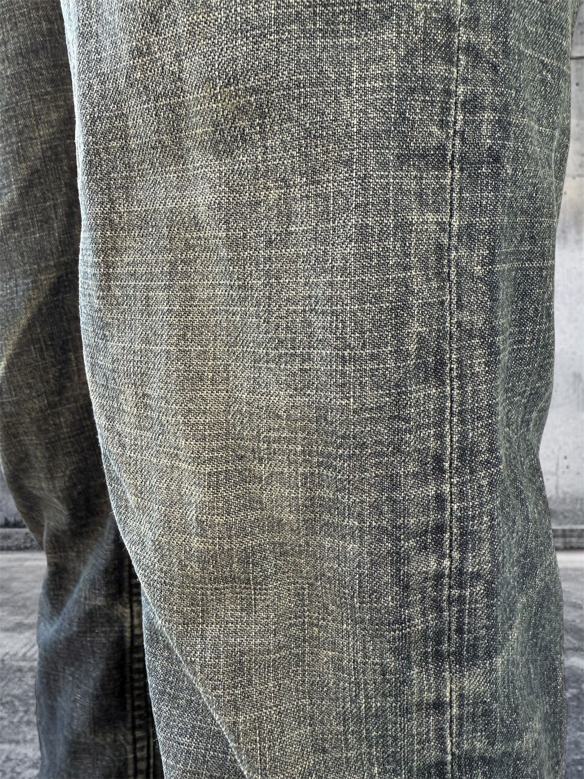 A.P.C. Straight Leg Well-Worn Fades Size US 29 - 18 Thumbnail