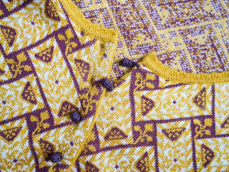Kenzo KENZO Ethnic patchwork knit sweater Size M / US 6-8 / IT 42-44 - 9 Thumbnail