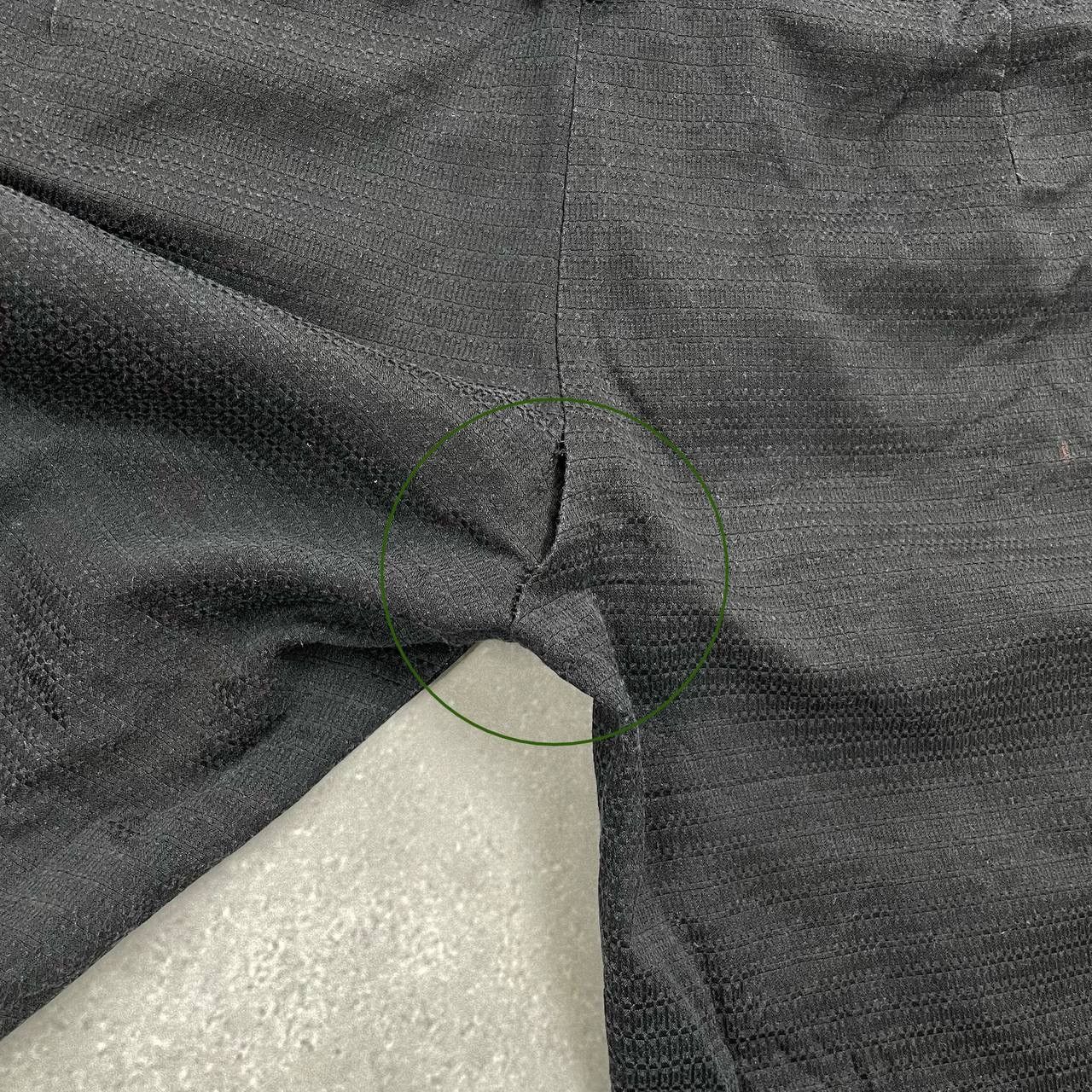 Dolce & Gabbana Vintage Dolce & Gabbana Formal Long Shorts With Velour Trim Size 30" / US 8 / IT 44 - 23 Thumbnail