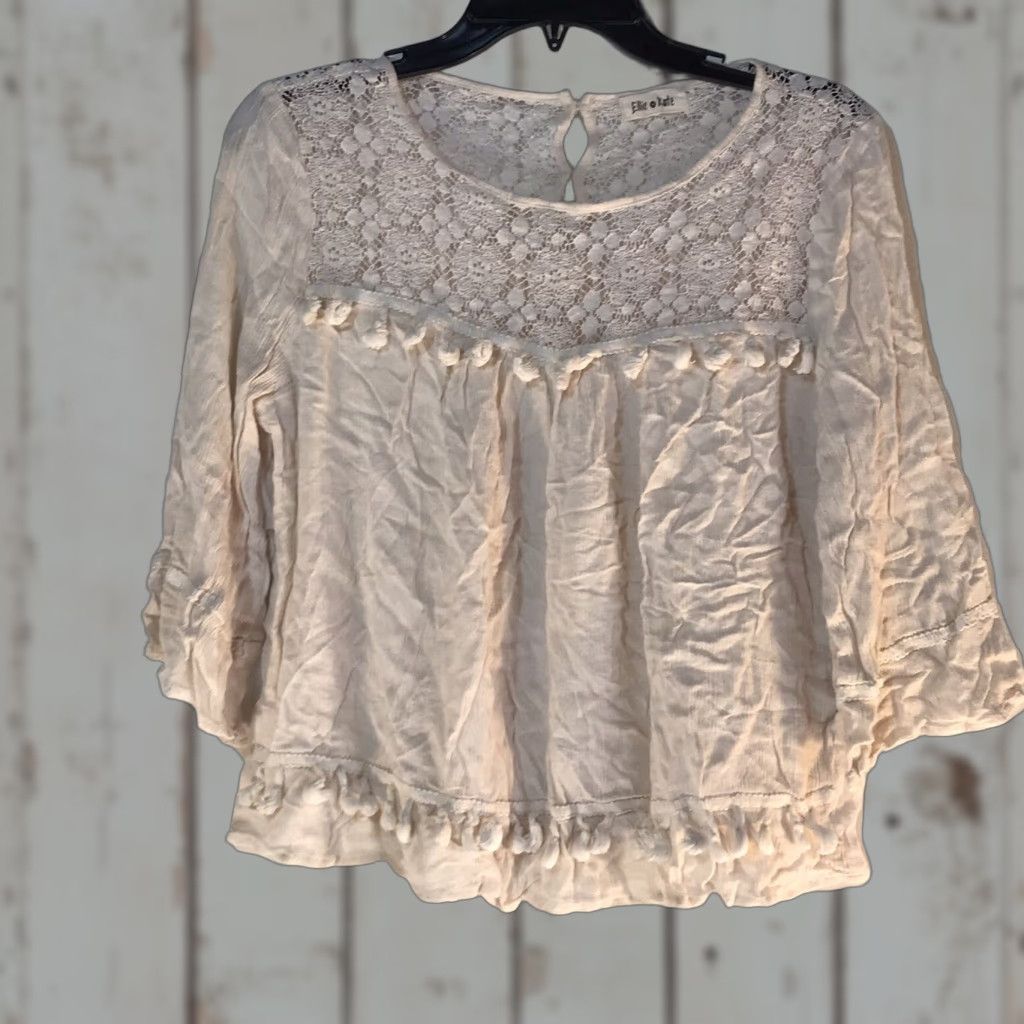 Vintage Ellie Kate Blouse Juniors Size S Ivory Lace Tassel 3/4 Sleeve Cropped Bell Round Neck Modern Womens Size S / US 4 / IT 40 - 1 Thumbnail