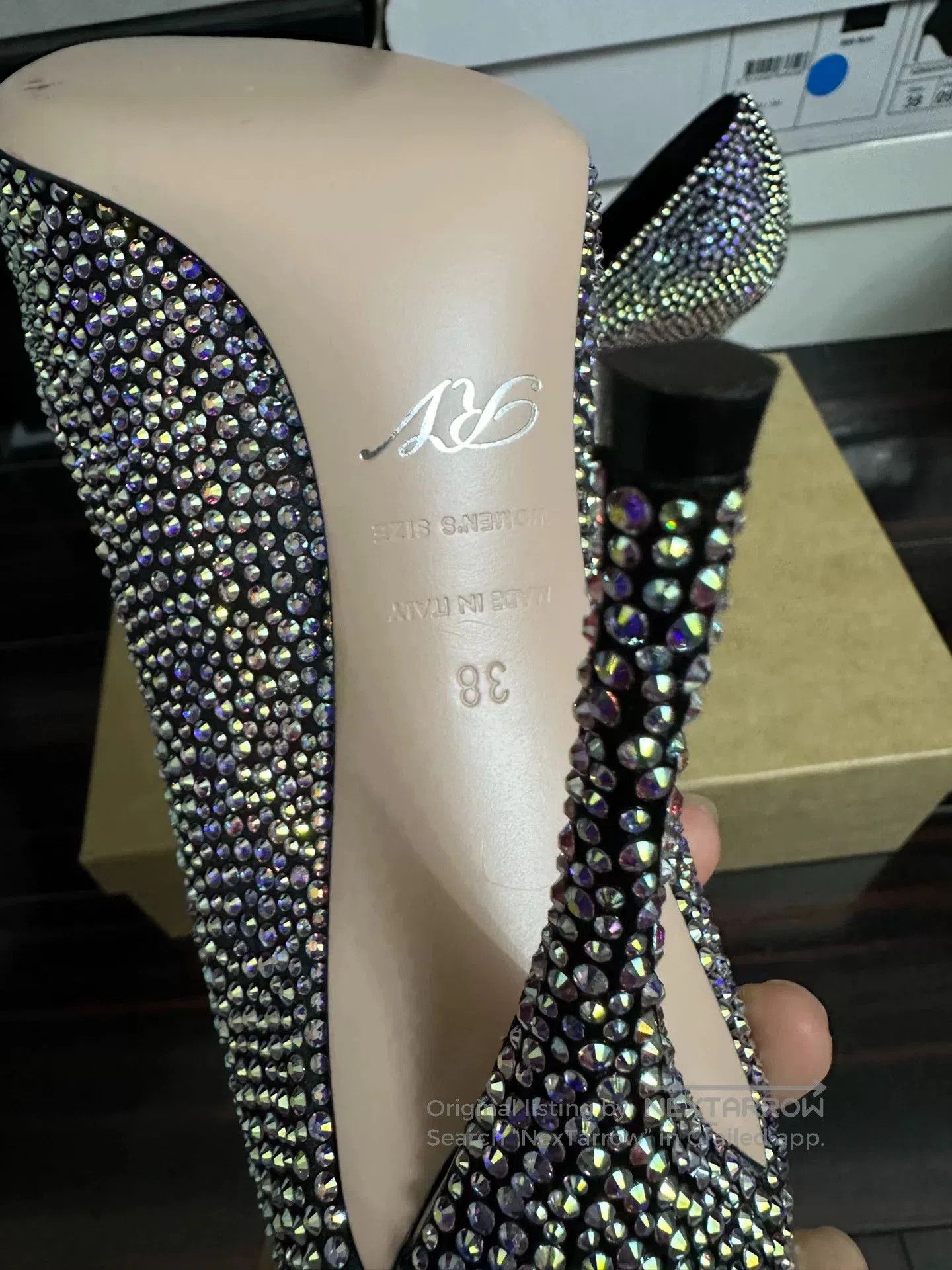 Roger Vivier Roger Vivier Crystal Embellished Heels. Size US 7 / IT 37 - 5 Thumbnail