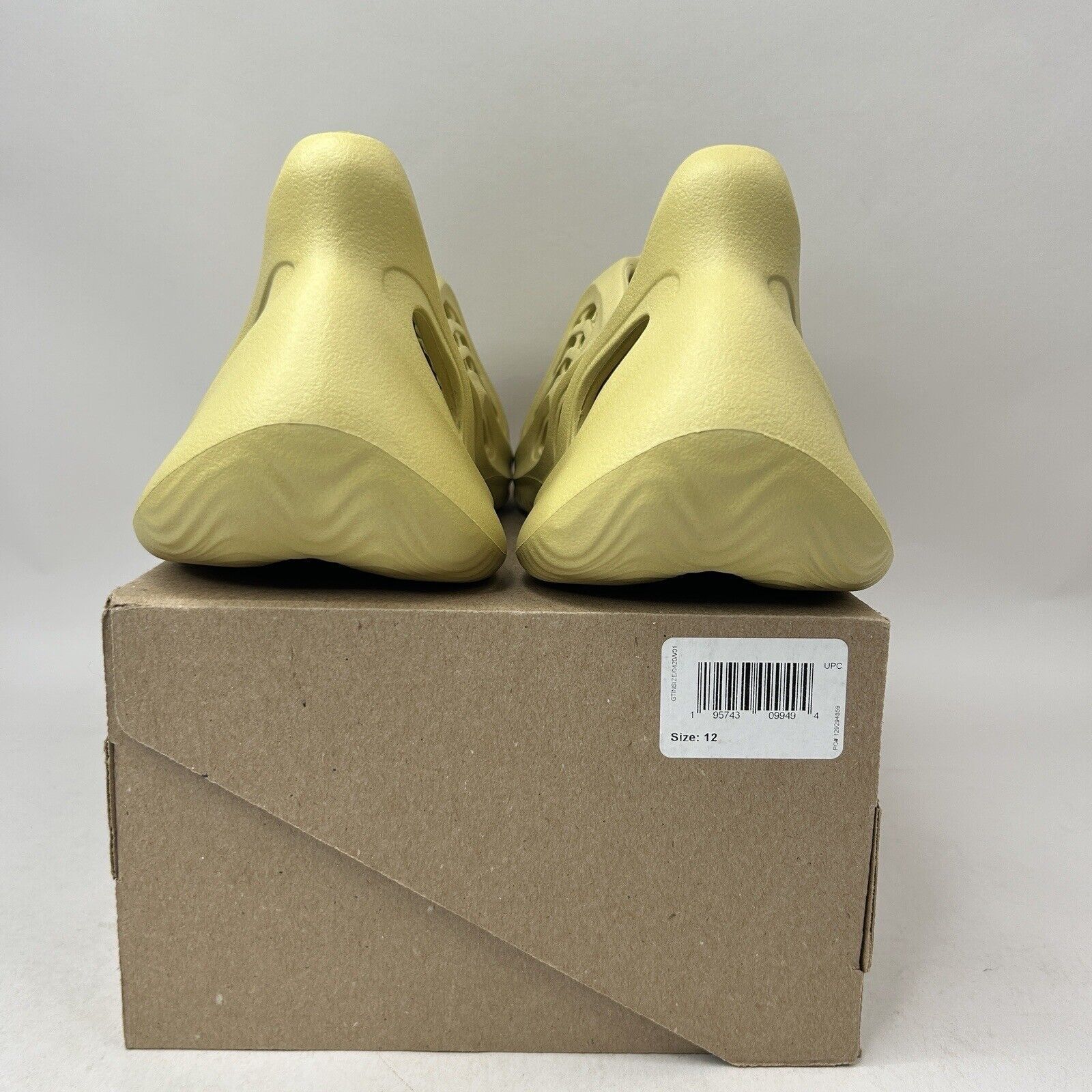 Adidas adidas Yeezy Foam RNR Runner “Sulfur” 2024 Size US 12 / EU 45 - 4 Thumbnail