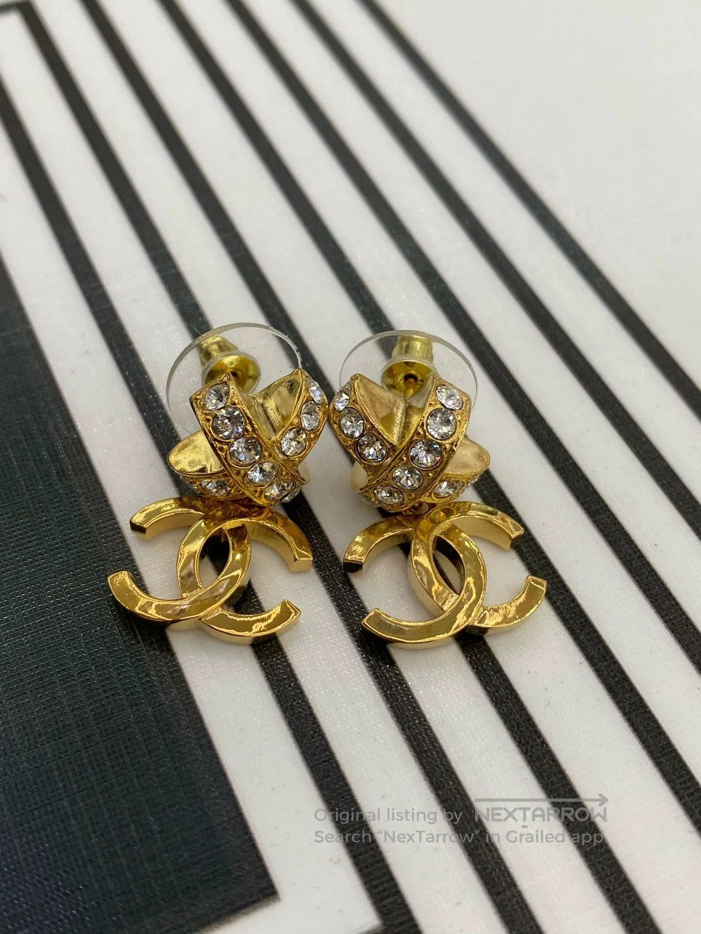 Chanel CHANEL 23P Gold Cross Crystal Double C Drop Earrings. Size ONE SIZE - 5 Thumbnail