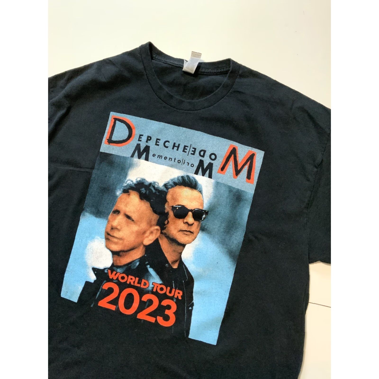 Gildan Depeche Mode Memento Mori World Tour 2023 Rock Band Concert Graphic T-Shirt XL Men Black Gildan Shirt Size US XL / EU 56 / 4 - 3 Thumbnail