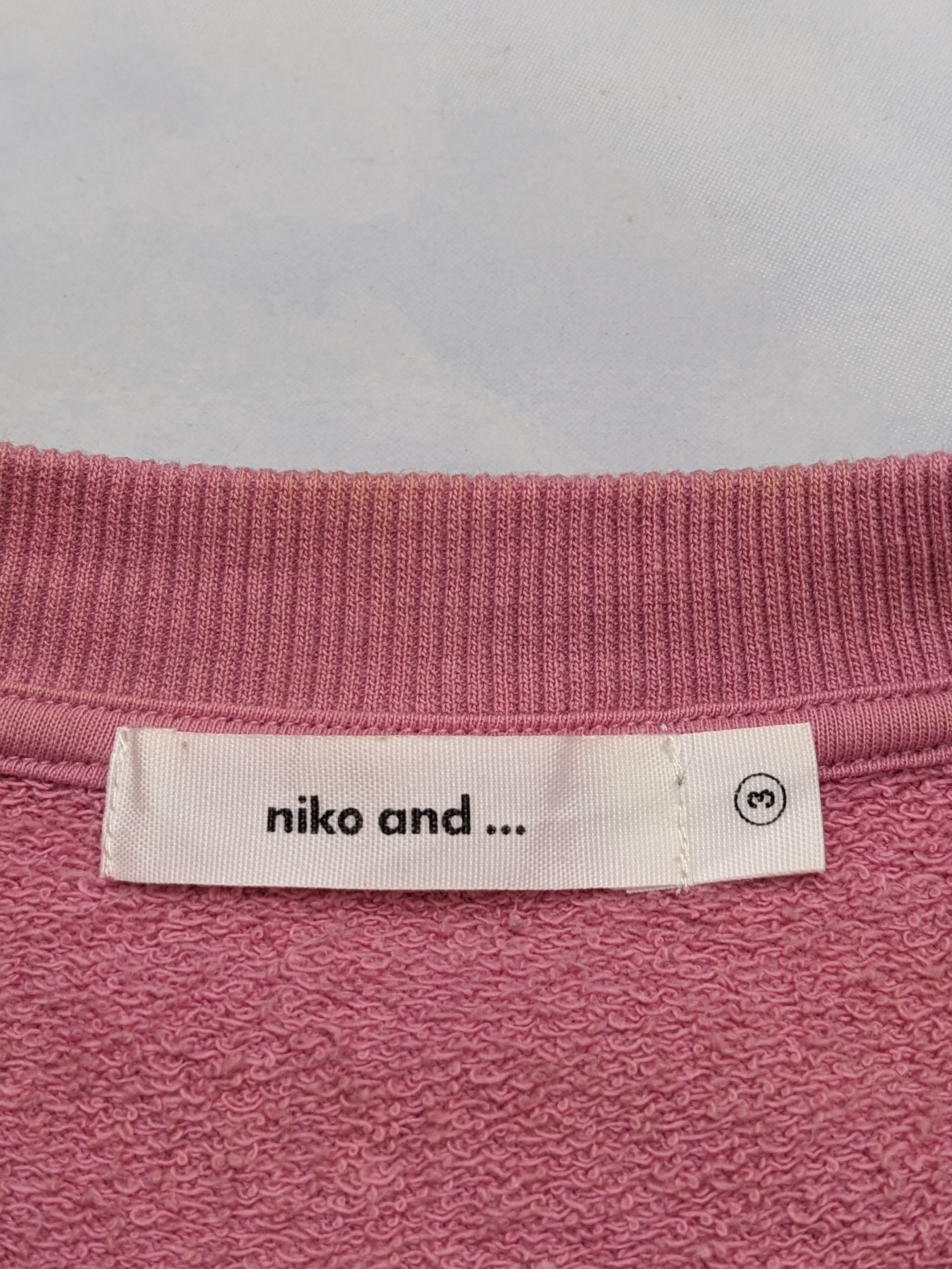Japanese Brand Vintage Niko And Japanese Brand Cropped Sweatshirt Jumper Size US L / EU 52-54 / 3 - 7 Thumbnail
