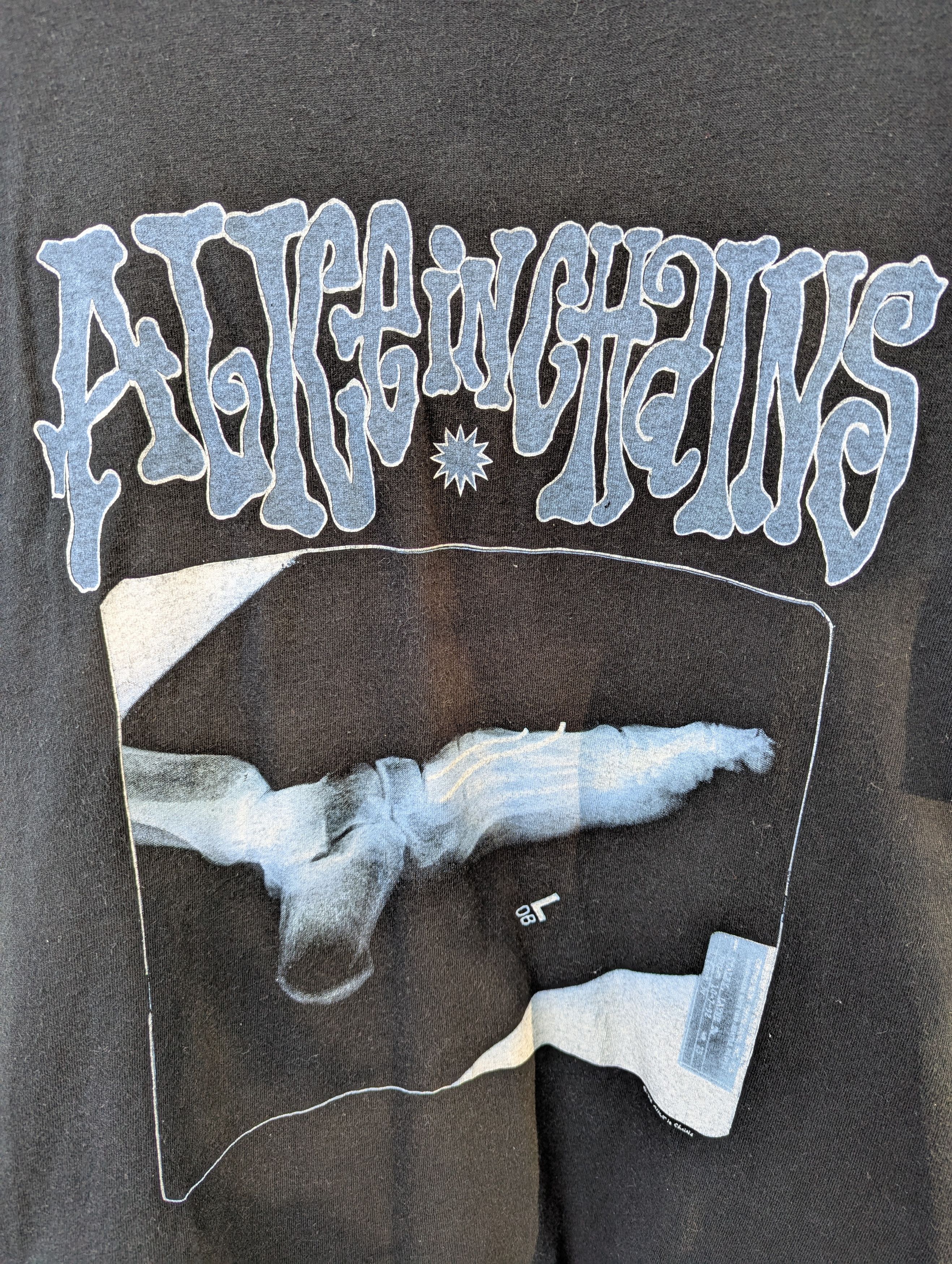 Band Tees Vintage Alice In Chains Layne Staley X-ray 1992 Tour Shirt Size US L / EU 52-54 / 3 - 2 Thumbnail
