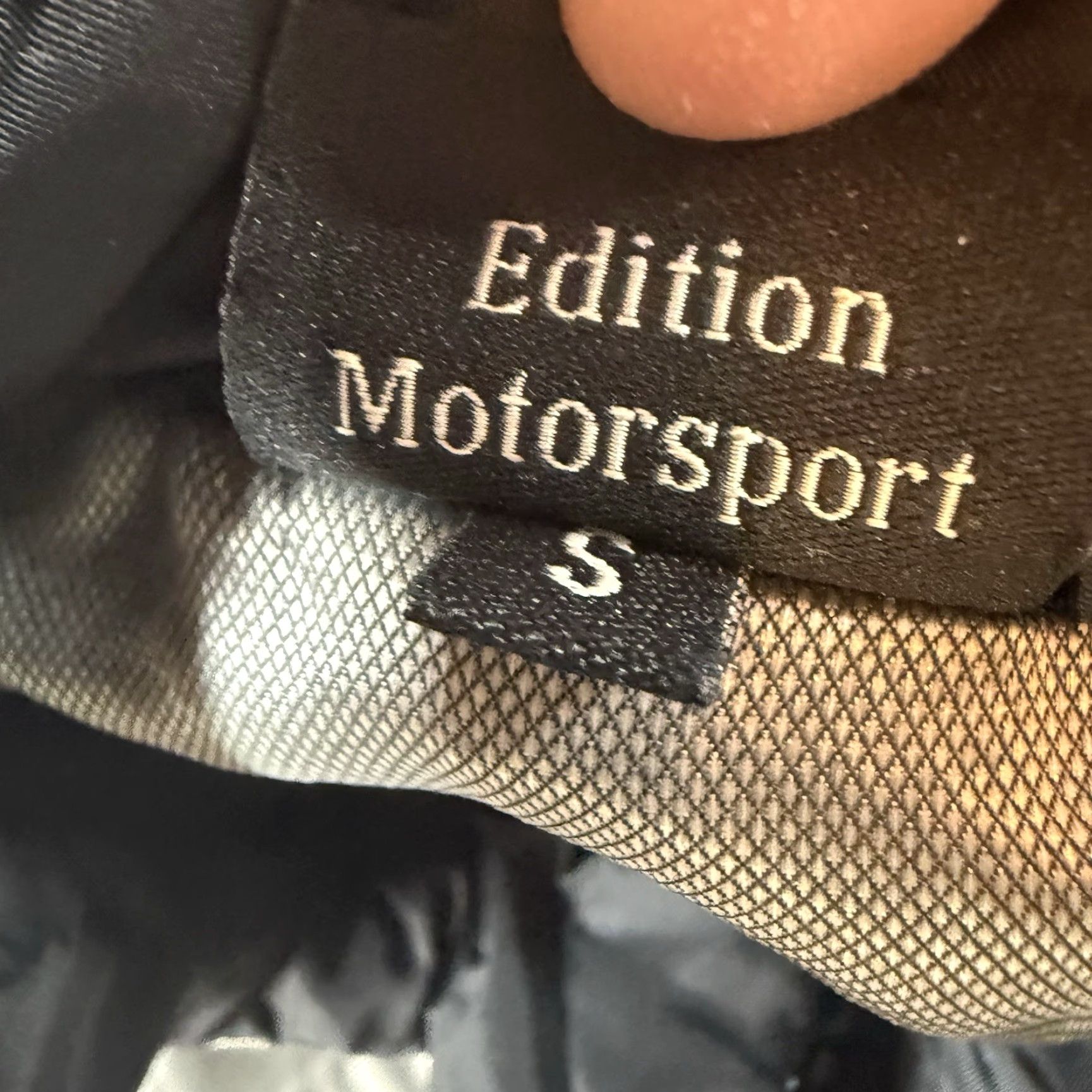 Mercedes-Benz VINTAGE Mercedes Motorsport Windbreaker Jacket Mens Small Full Zip Hood Metallic Gray Windbreaker Metal Hooded Mercedes-Benz Mens S Size US S / EU 44-46 / 1 - 6 Thumbnail