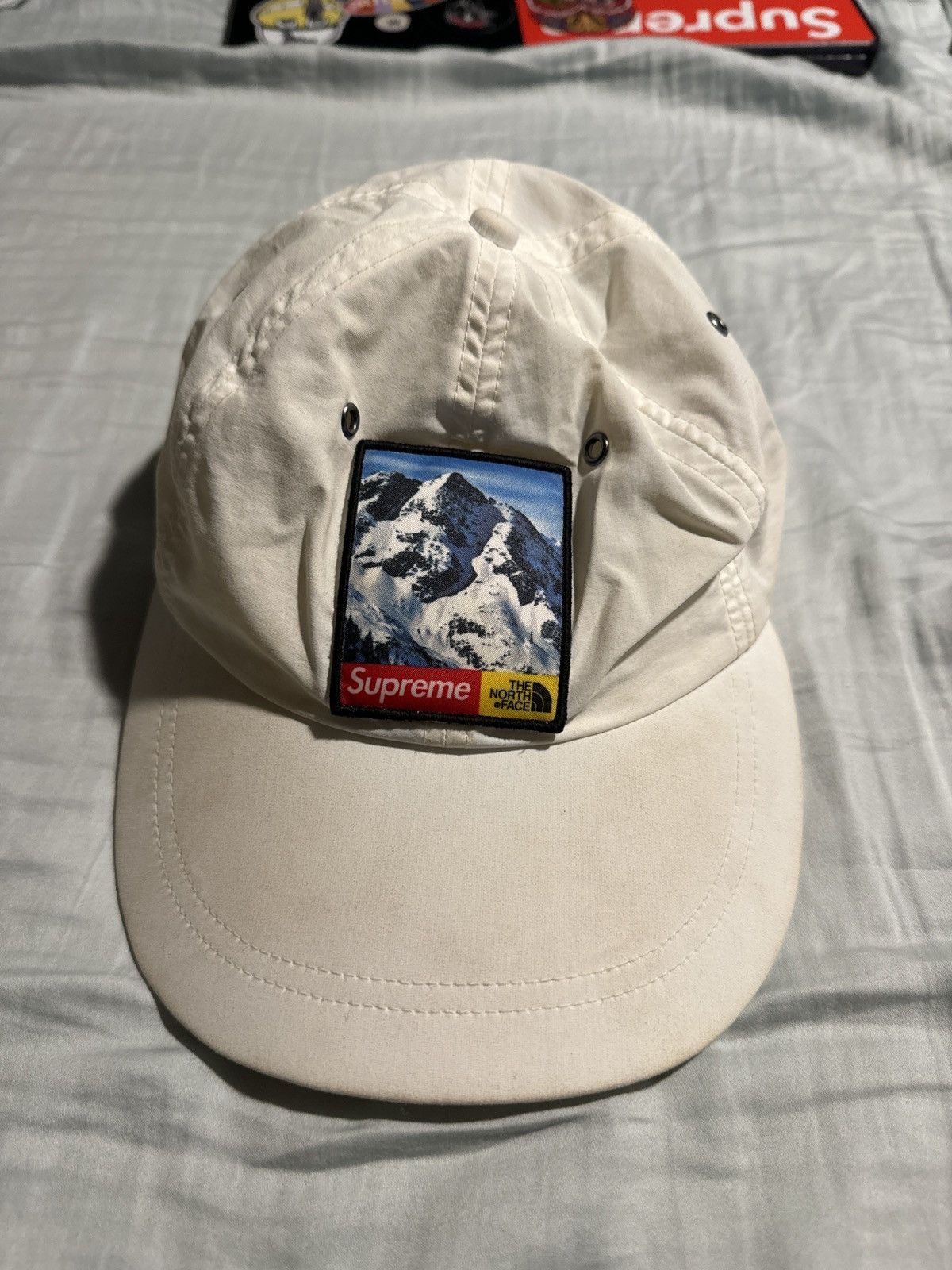 Supreme north outlet face mountain hat