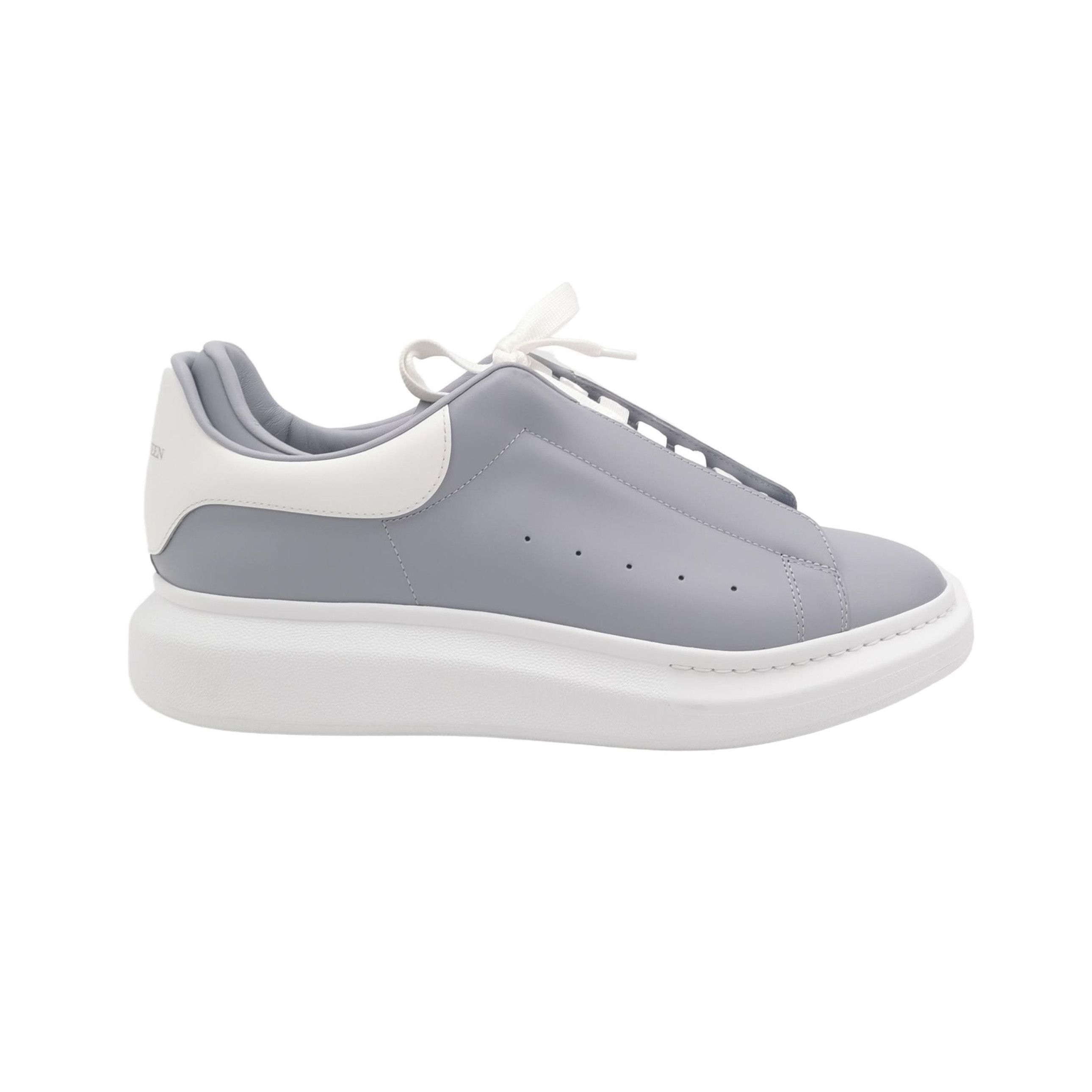 Alexander McQueen Alexander McQueen Men 11 Lowtop Sneakers Size US 11 / EU 44 - 1 Thumbnail