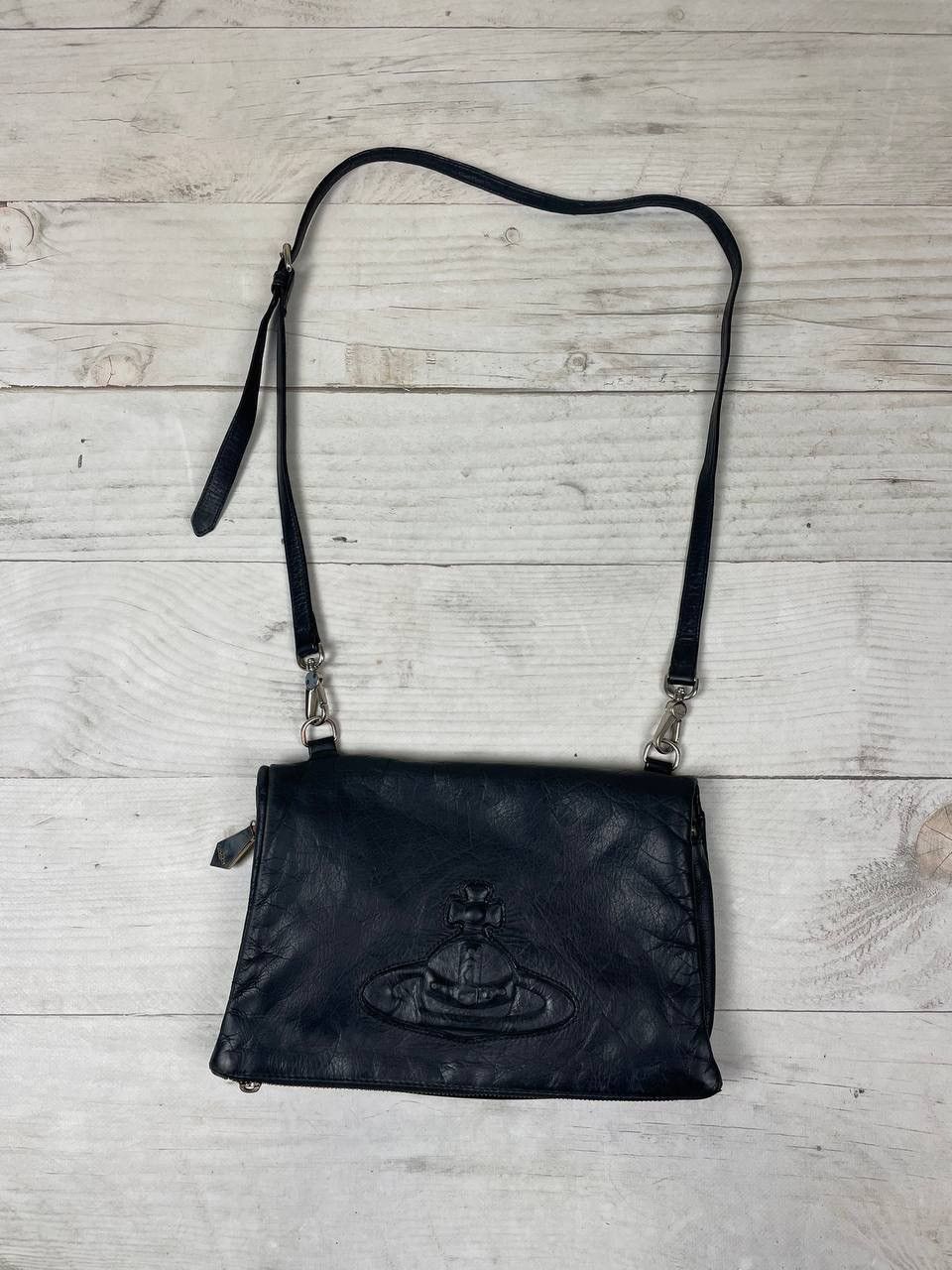 Vivienne Westwood Vivienne Westwood Shoulders Bag Big Logo Orb Leather Size ONE SIZE - 1 Thumbnail