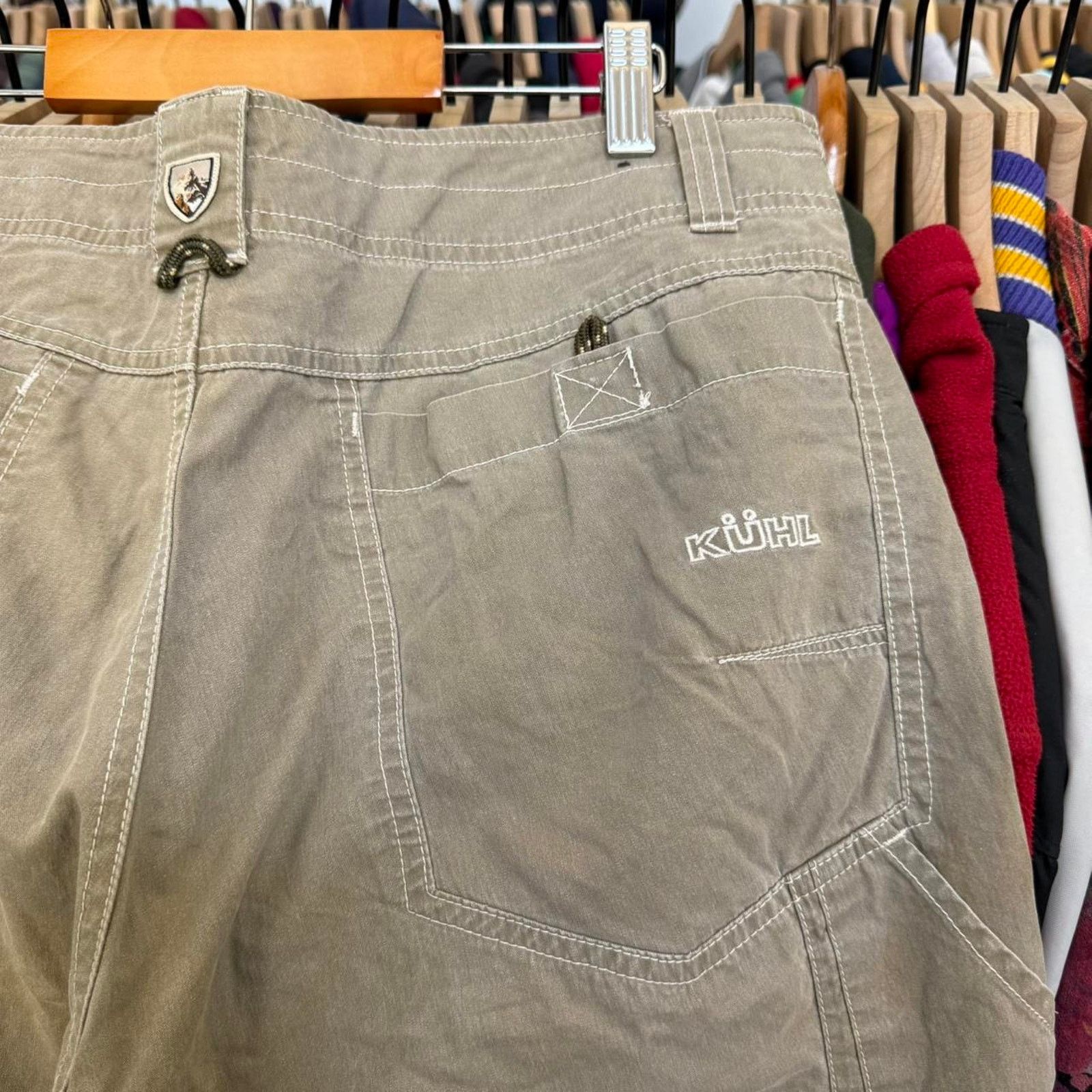 Kuhl Kühl Super Nice Baggy Hiking Shorts in Faded Tan Size US 34 / EU 50 - 2 Thumbnail