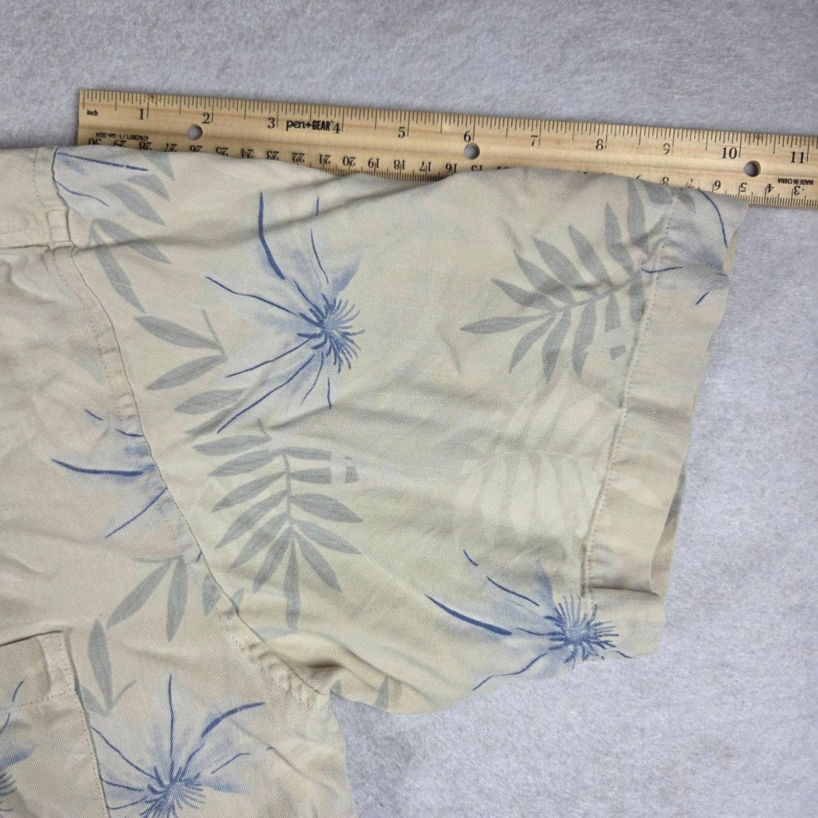 Tommy Bahama Tommy Bahama Men L Cream Tropical Leaf Print 100% Silk Size US L / EU 52-54 / 3 - 10 Thumbnail