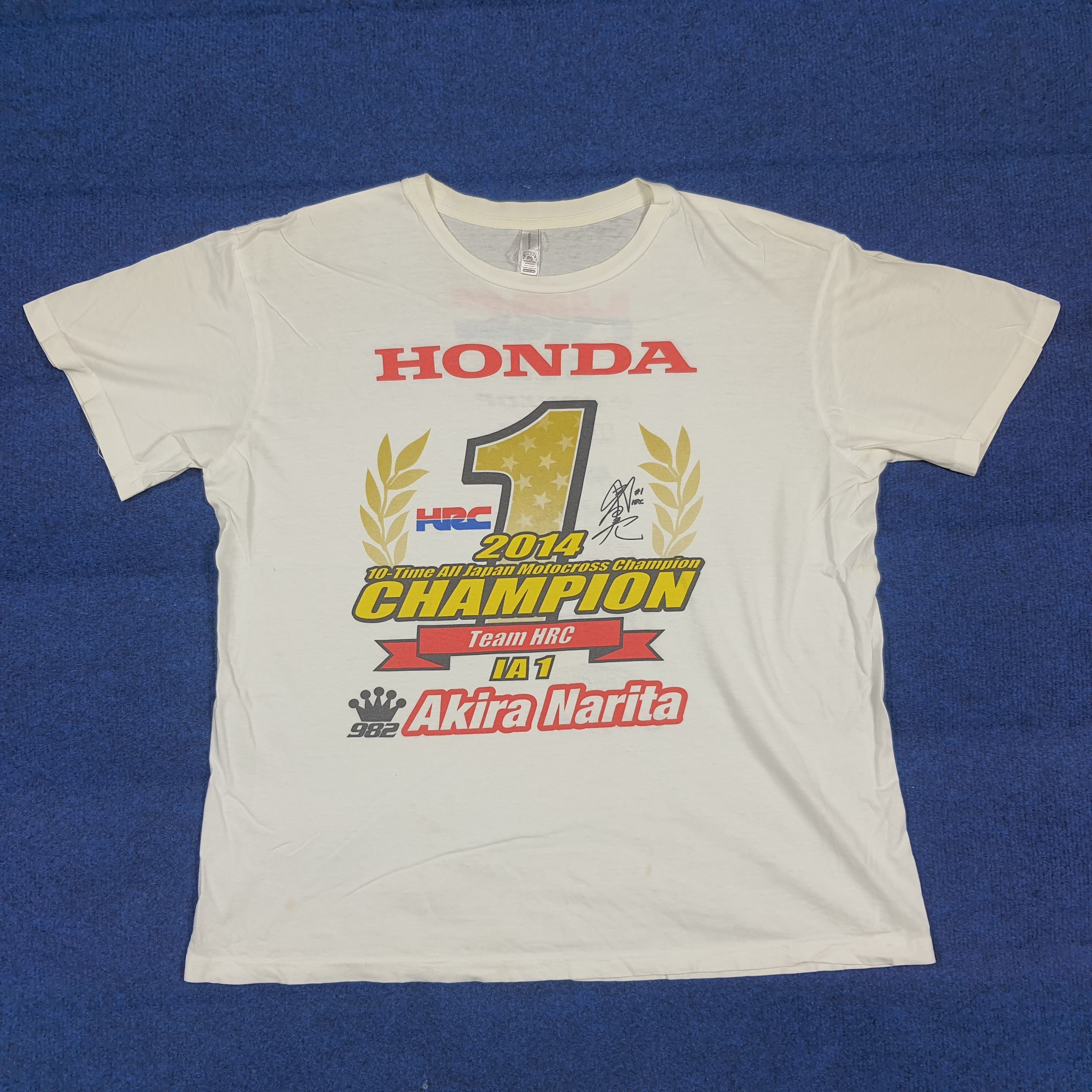 Honda Vintage 2014 Akira Narita Honda HRC Racing T-Shirt C294N18 Size US L / EU 52-54 / 3 - 1 Thumbnail