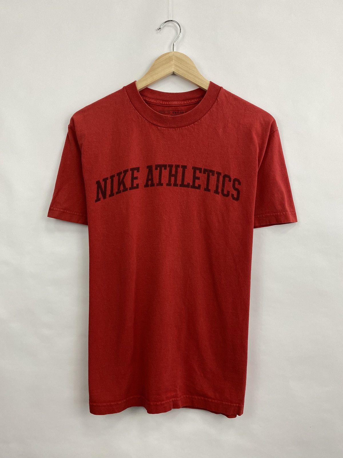 Nike 🇺🇸 Vintage 90s Nike Big Logo T-Shirt Rare Retro Hype Y2K Size US M / EU 48-50 / 2 - 2 Thumbnail