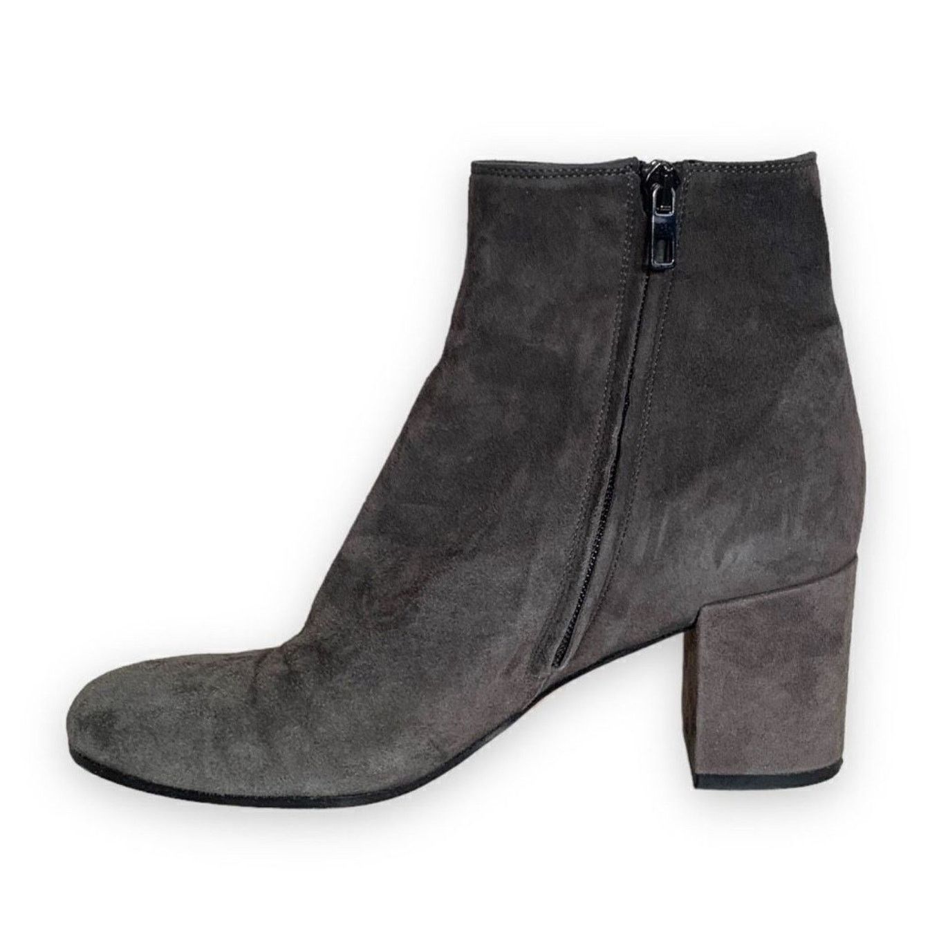 Vince Vince Blakely Bootie Steel Gray Suede Leather Round Toe 8 Size US 8 / IT 38 - 4 Thumbnail